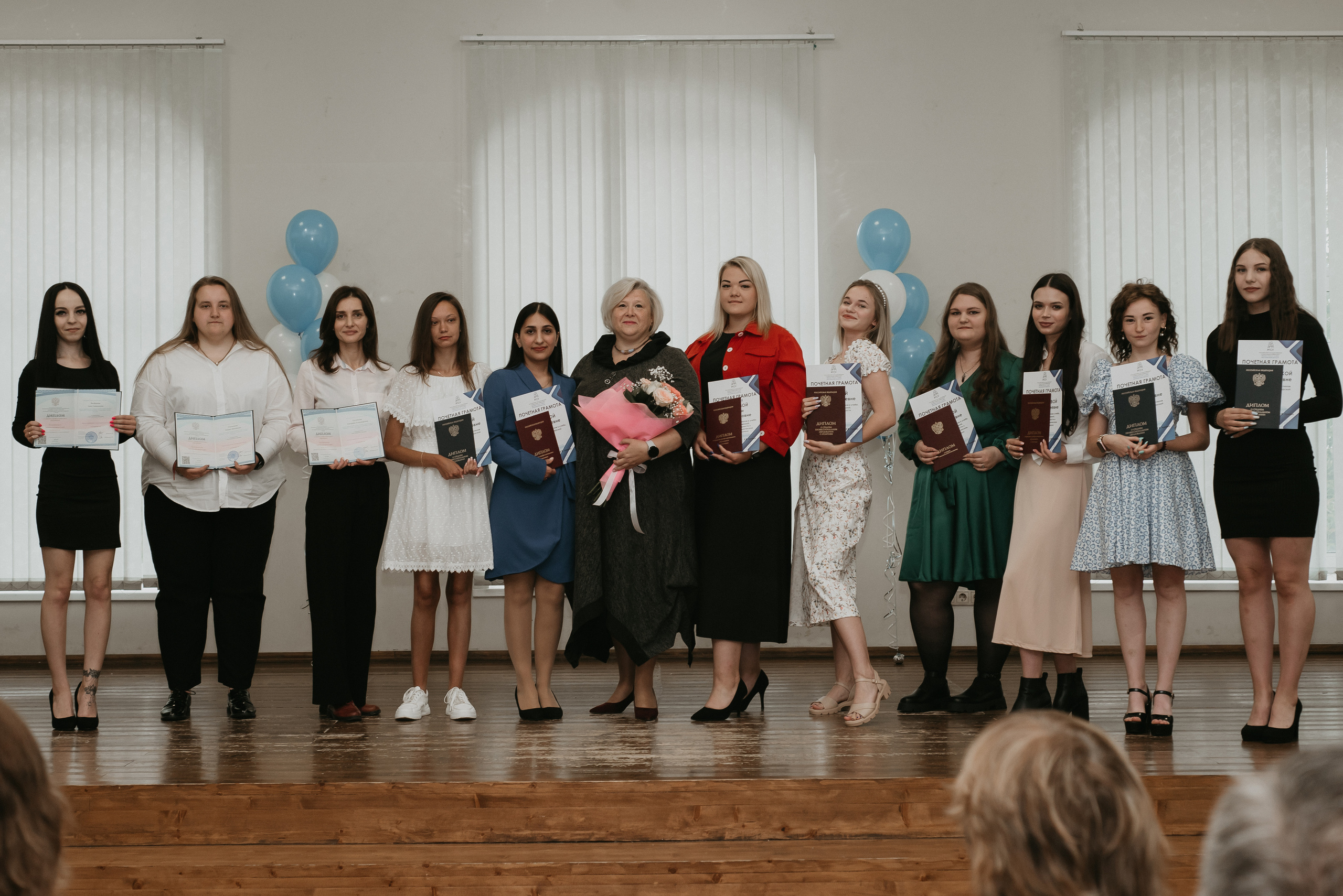 Вручение диплома в филиале РГСУ. Главная