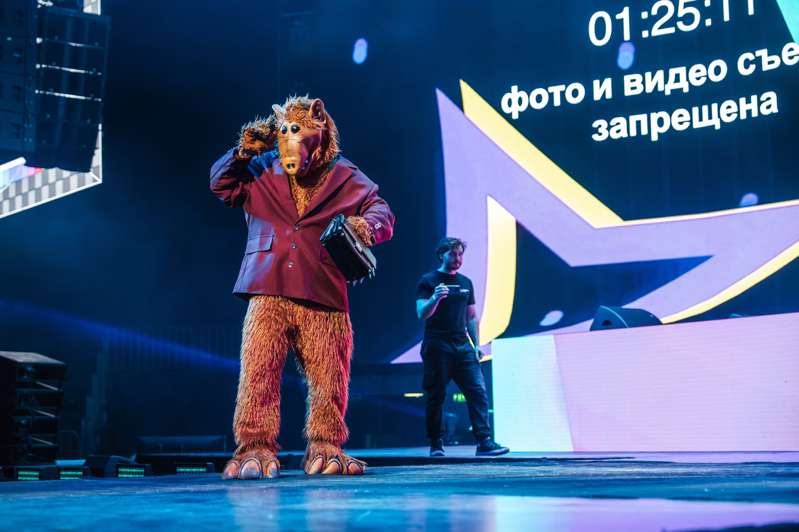 Superdiskoteka 90. Svyatoslav Bunkov | photographer