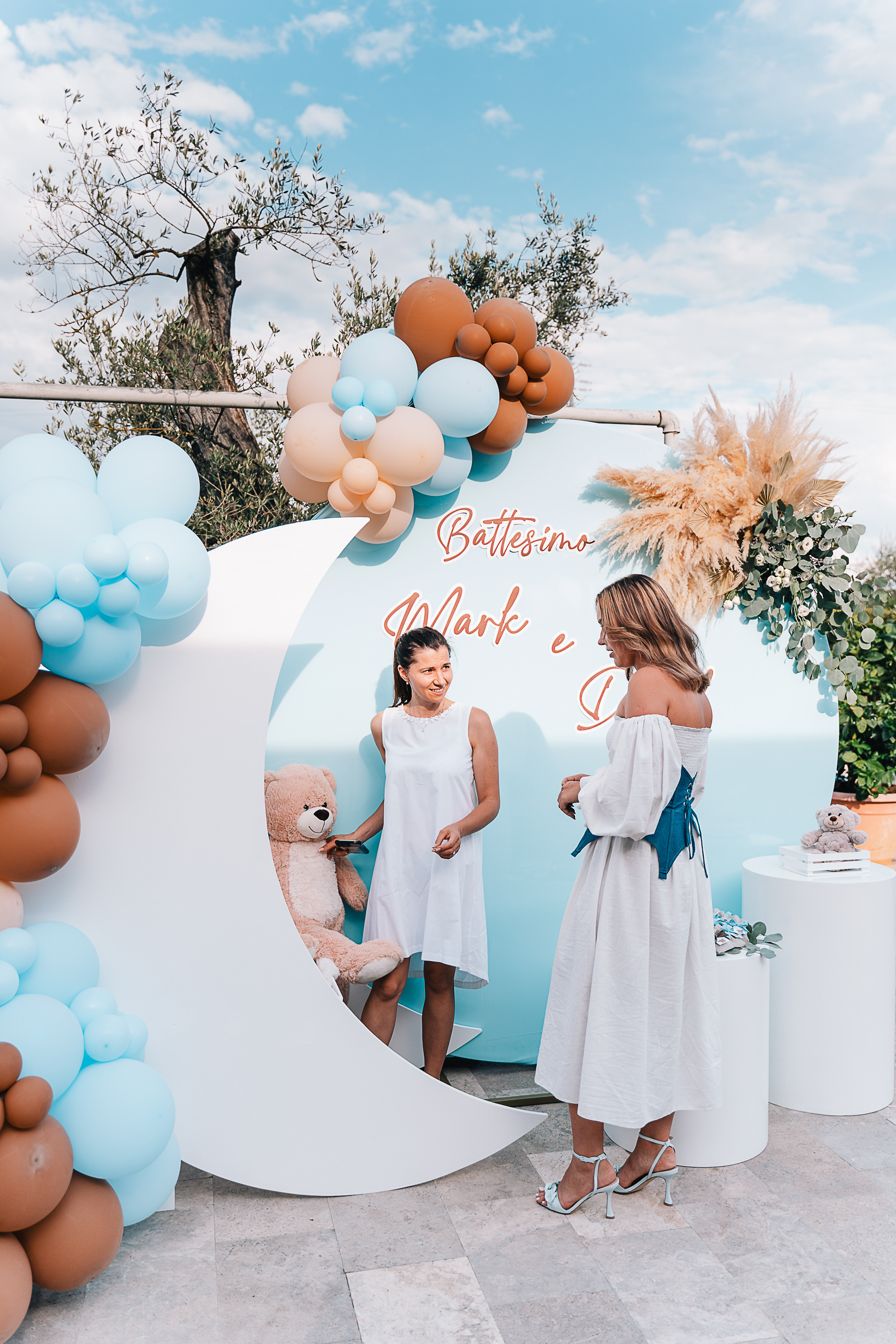 Decoration. Family Lifestyle Photographer in Lucca, Italia