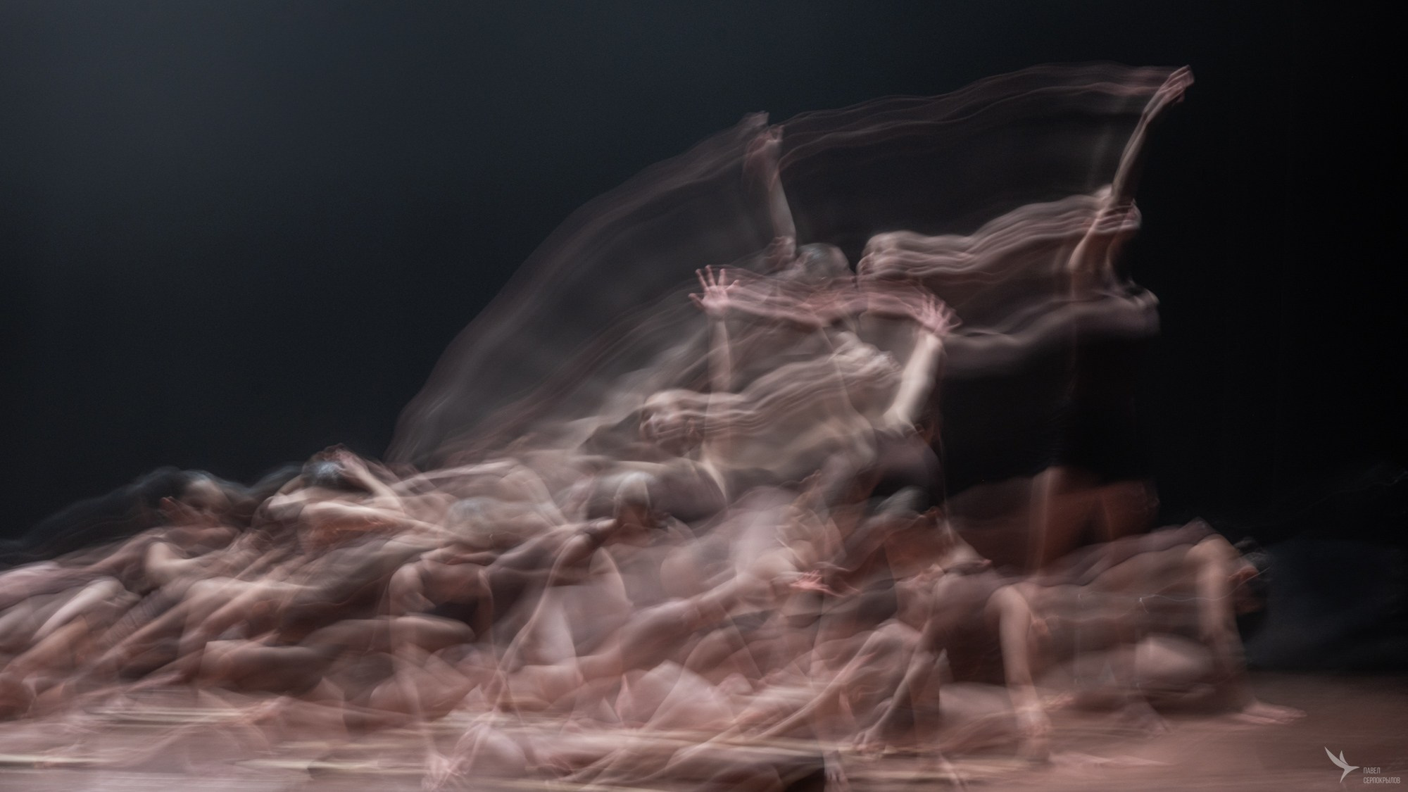 Хореографический спектакль «На след и Я». Репортажный фотограф в Казани Павел Серпокрылов