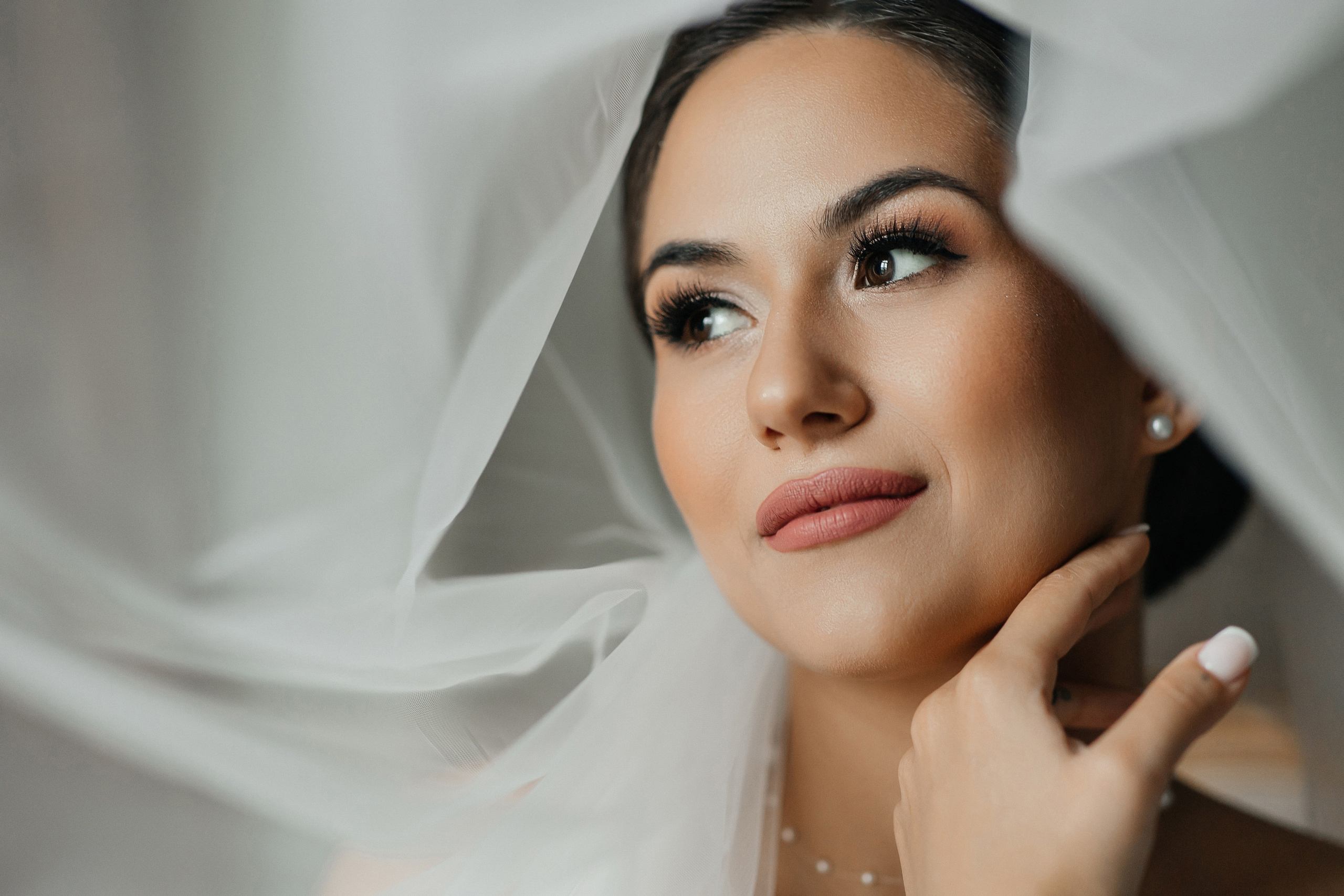 Свадебная фотосессия в библиотеке читальне Пушкина