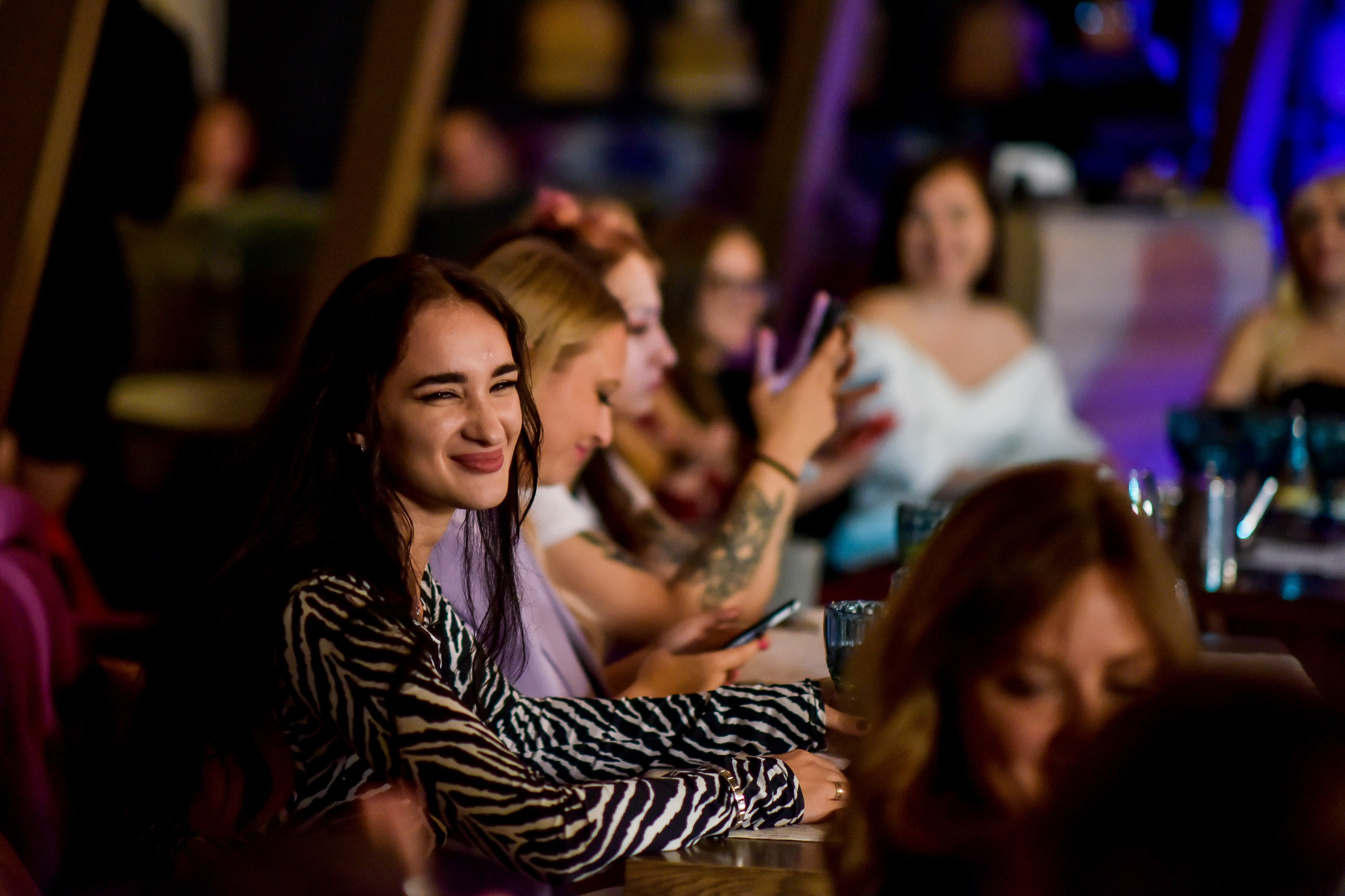 СЪЕМКИ при проекте «4 ЖЕНЫ». ТВ «ПЯТНИЦА». Фотограф для бизнесконтента, репортажей и семейного альбома в Москве