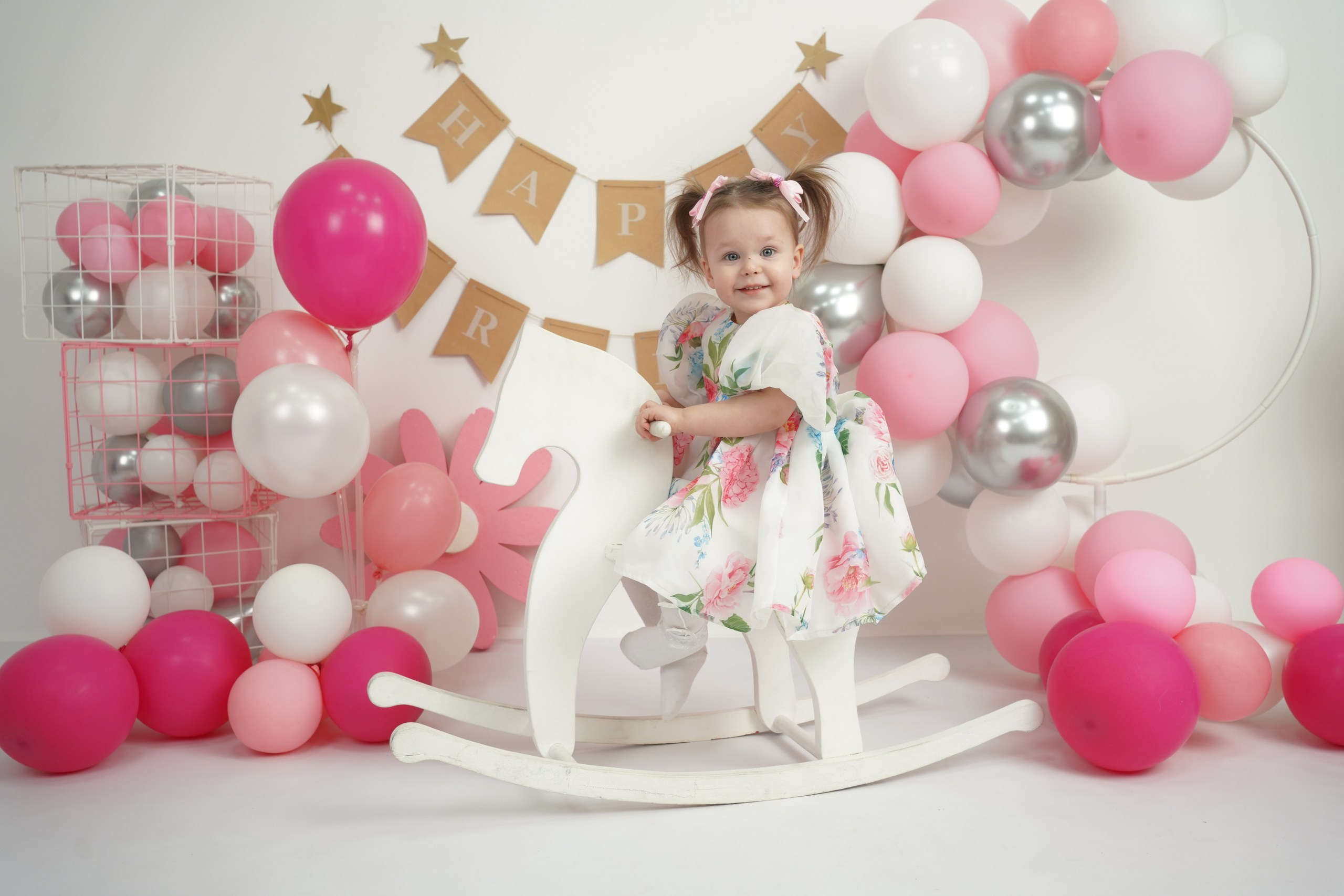 Фотоссесия на Годик для Девочки. Детская Фотостудия ГОДОВАСИКИ в Санкт-Петербурге фотосесия на годик