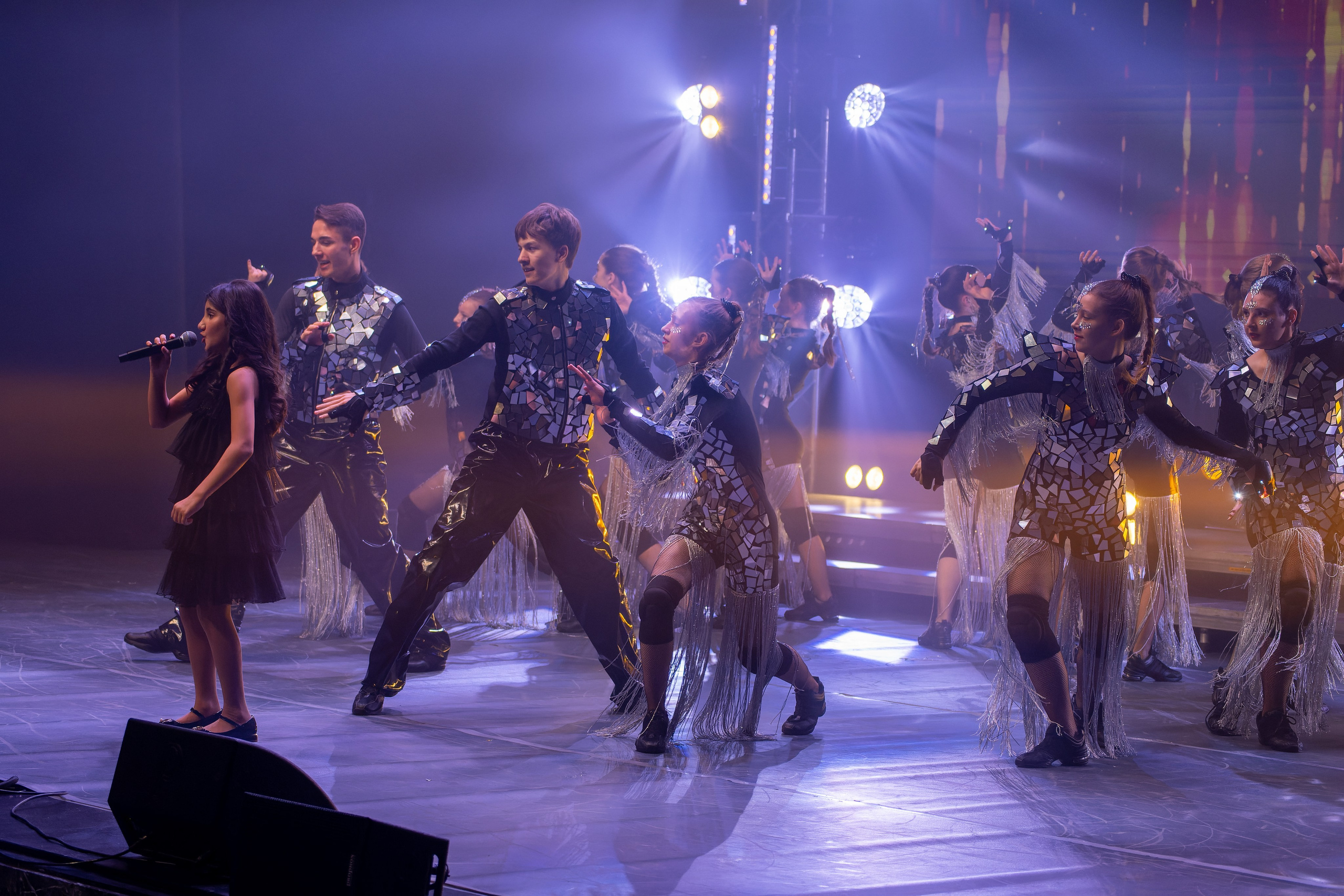 сцена окружной общественный центре имени Моссовета