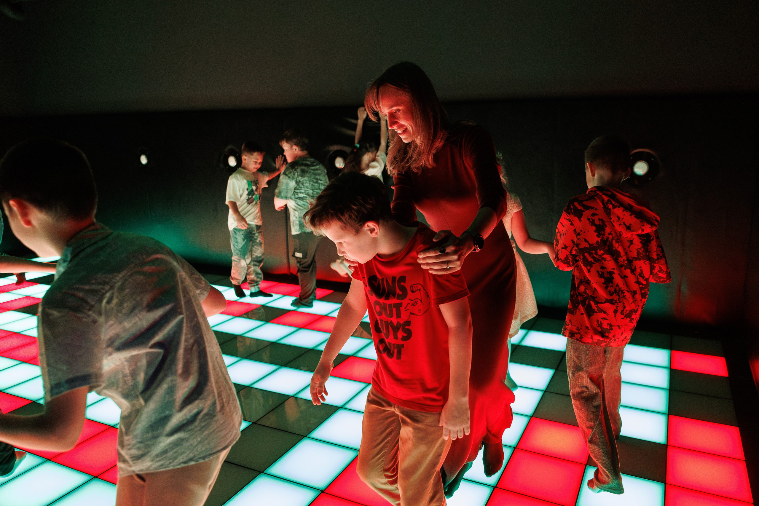 Детский день рождения в студии «Пиксель» в Оренбурге — фотосъёмка праздника