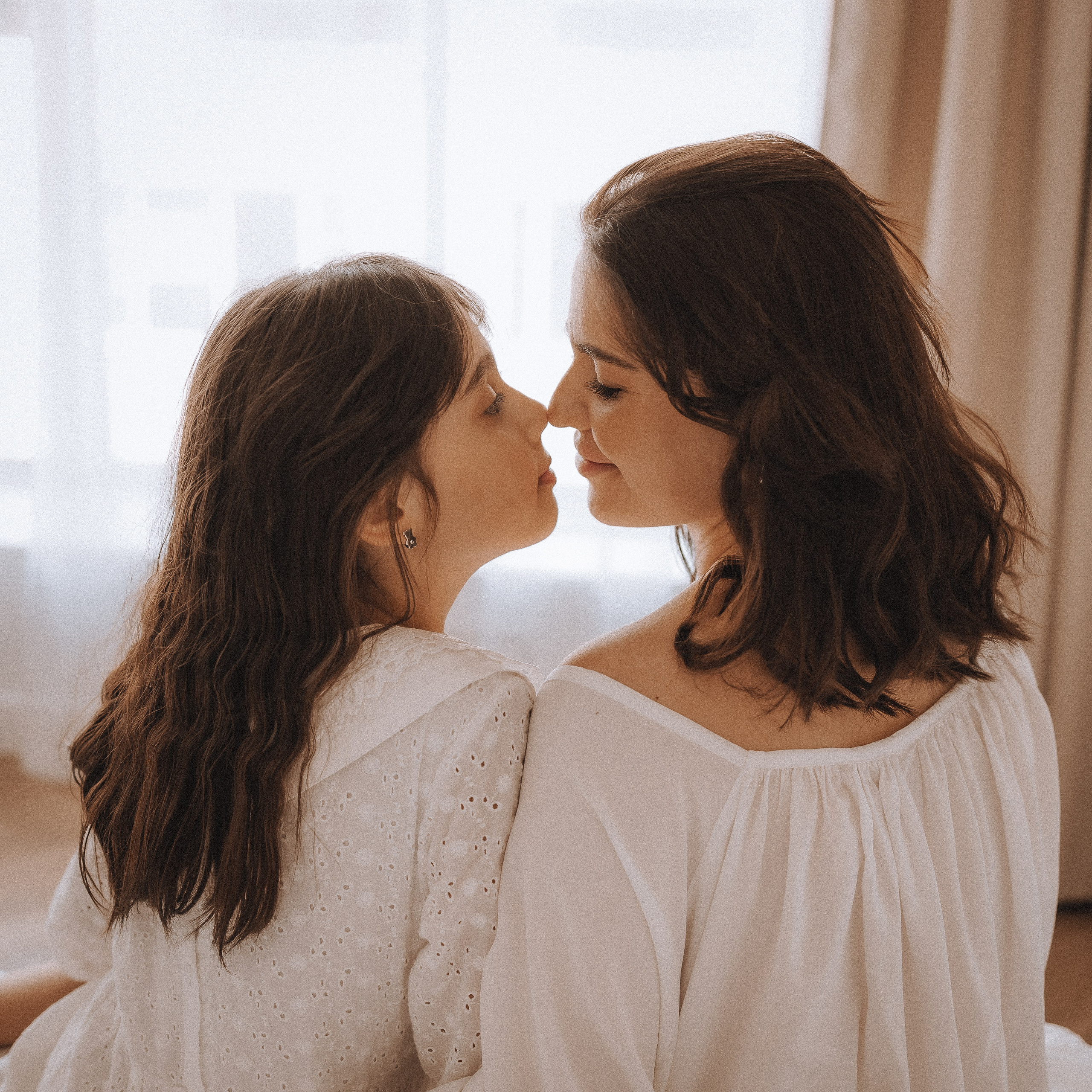 семейная фотосессия в студии с детьми в москве, детская фотосессия в фотостудии в москве, уютные нежные семейные фотосессии в москве, семейная беременная фотосессия в москве с детьми, фотосессия беременности с мужем в москве, светлые фотостудии в москве, стильные семейные фотосессии в москве, фотосессии в стиле lifestyle, фотосессии в стиле лайфстайл в москве, Семейная фотография в москве , семейный фотограф в москве , семейная фотосессия в москве , семья , детская фотография , фотограф , женский портрет , фотосессия , детский портрет , детский фотограф , lovestory , новогодняя фотосессия , детское фото , детская фотосессия , эмоциональные семейные фотосессии в москве, портретная фотография в москве, заказать семейный фотоальбом в москве