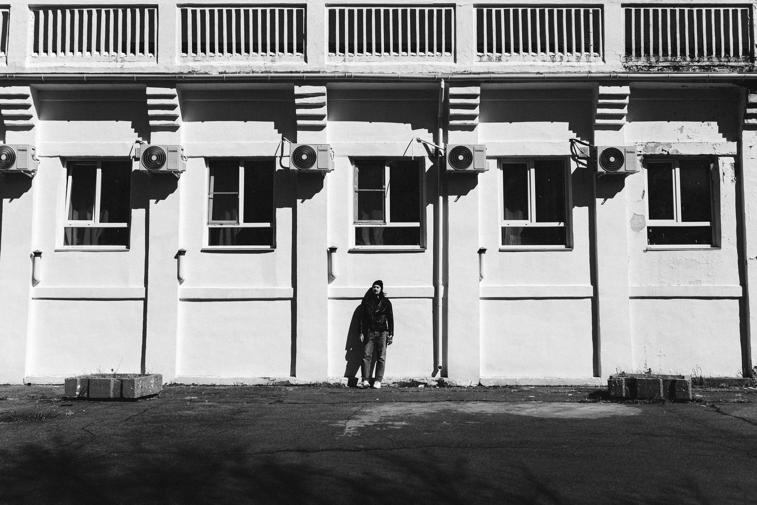 Черно-белая фотография, уличная фотосессия фотосессия Хабаровск фотограф Хабаровск