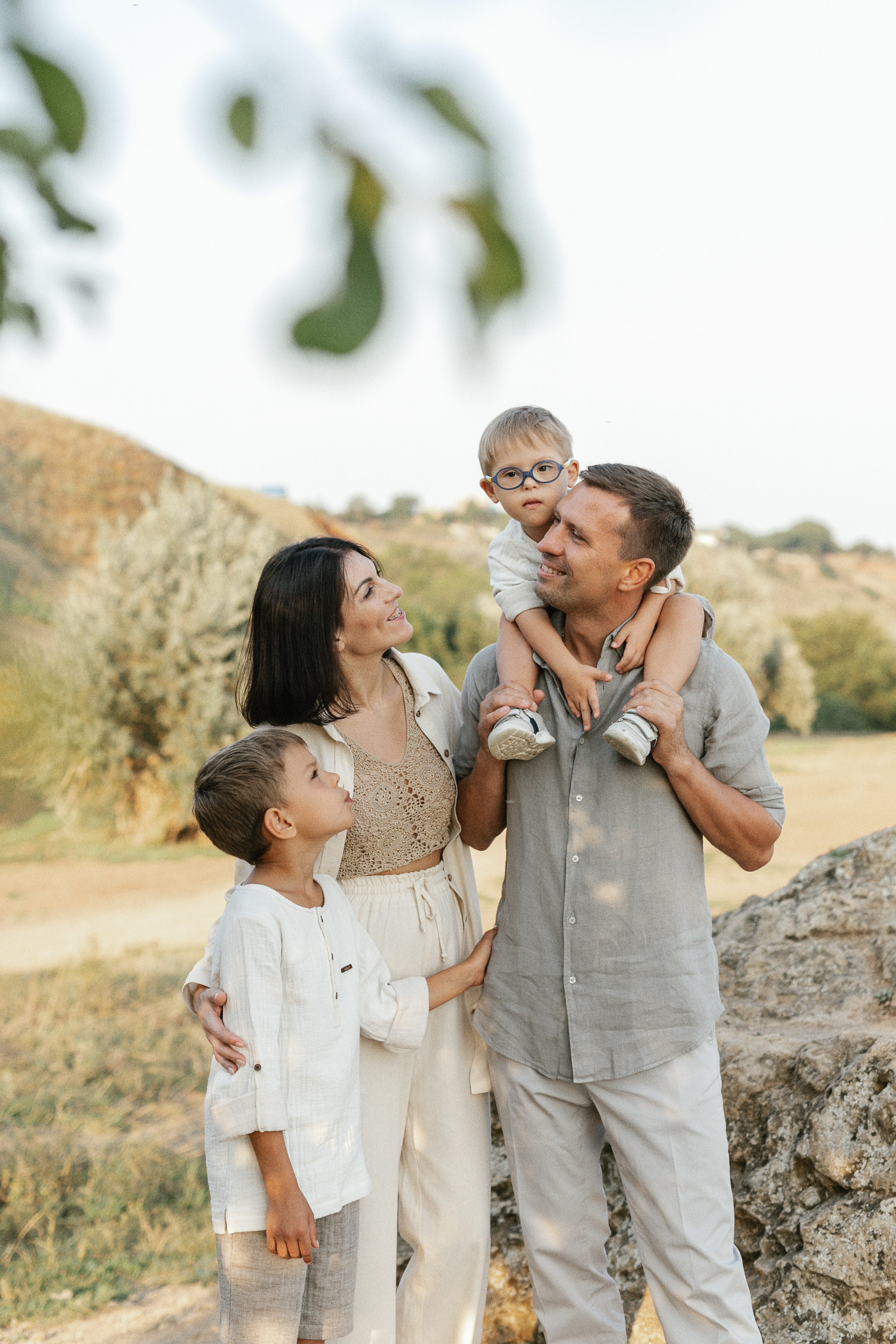 Оля и Ярослав (Мирон и Фадей). Семейный фотограф в г. Ростову-на-Дону Козлова Евгения