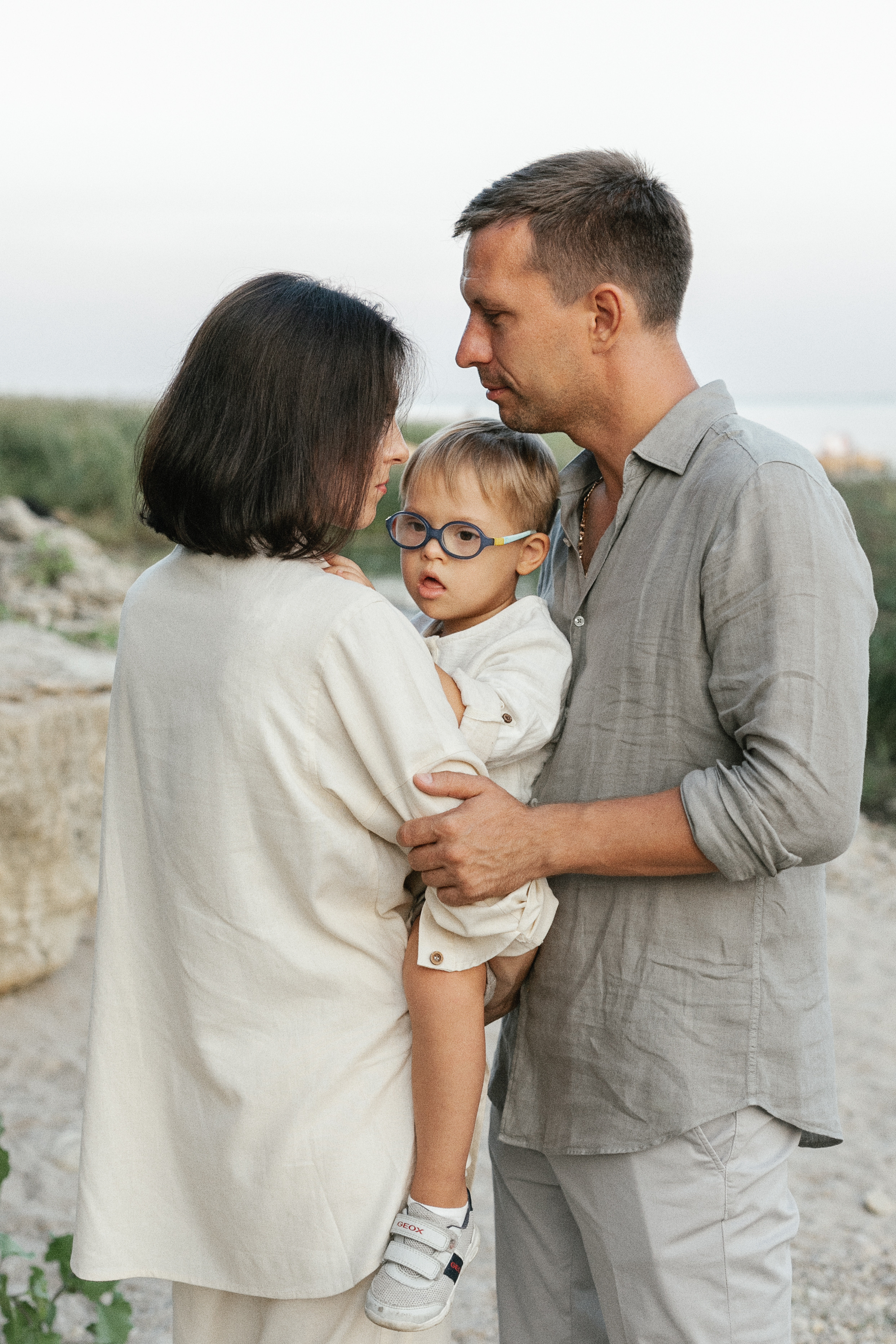 Оля и Ярослав (Мирон и Фадей). Семейный фотограф в г. Ростову-на-Дону Козлова Евгения