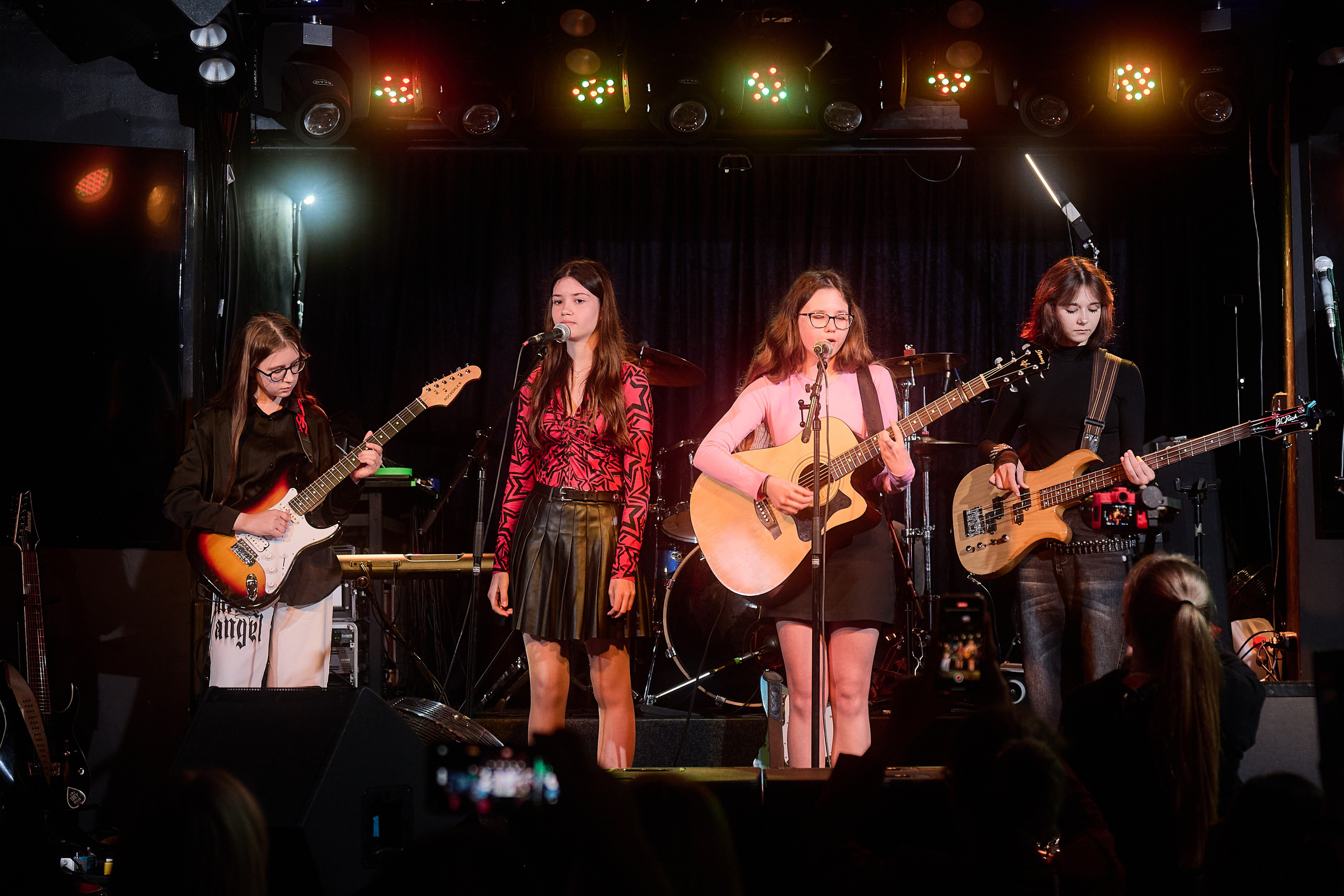 Отчётный концерт музыкальной школы MuzZone (18 мая 2025). Профессиональный фотограф (Краснодар) Роман Гончаров