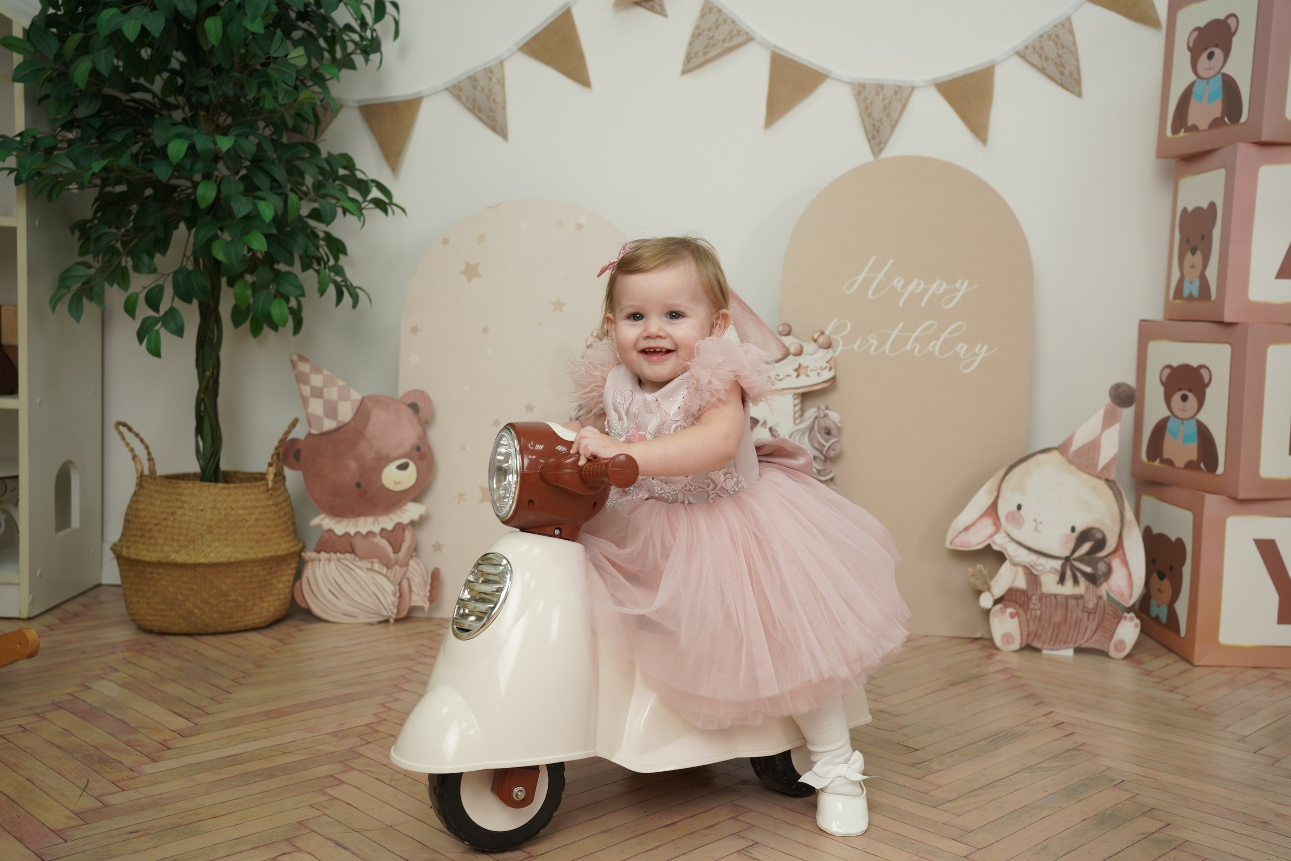 Фотоссесия на Годик для Девочки. Детская Фотостудия ГОДОВАСИКИ в Санкт-Петербурге фотосесия на годик