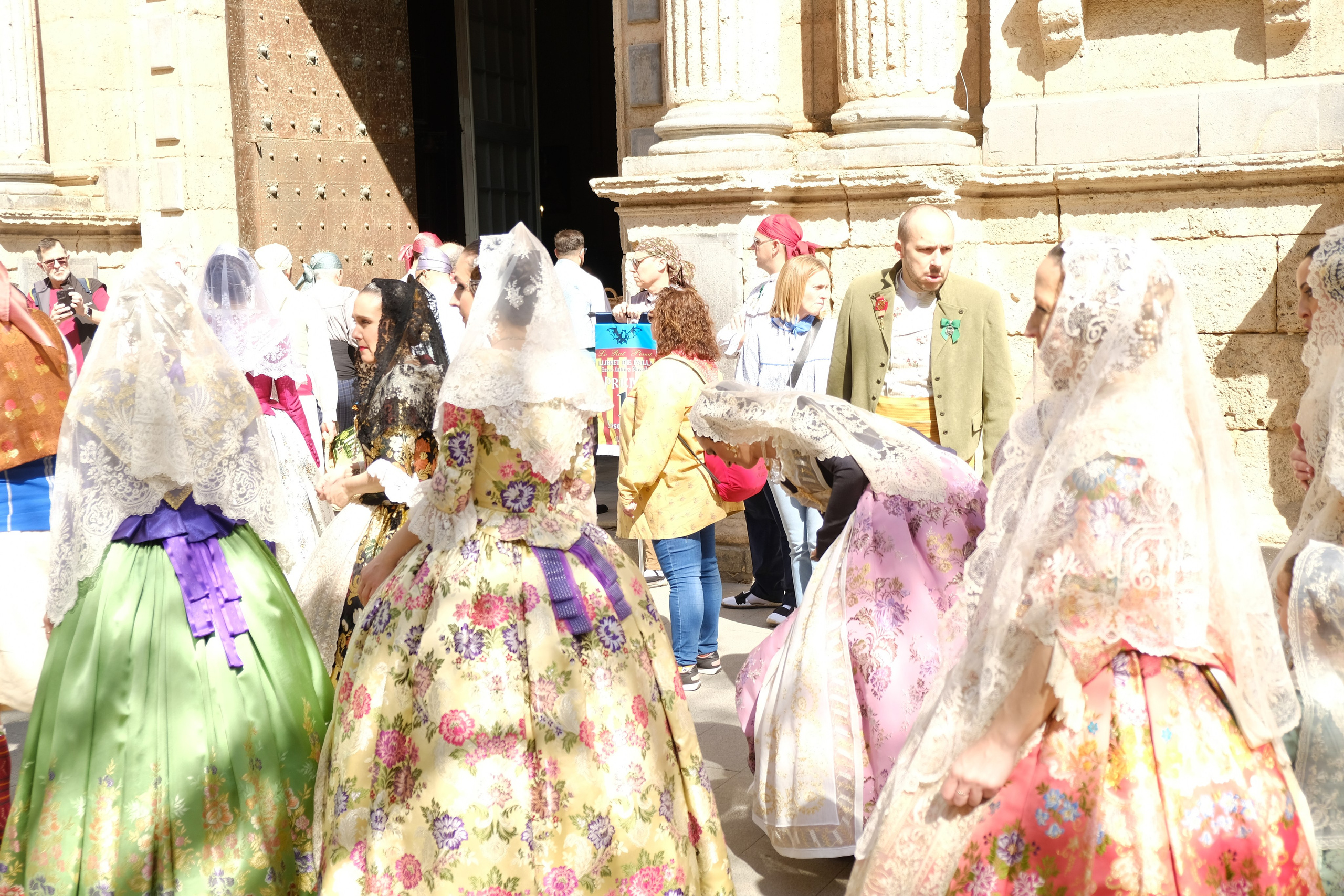 Праздник Фальяс в Валенсии. Гид и фотограф в Валенсии Новиков Михаил