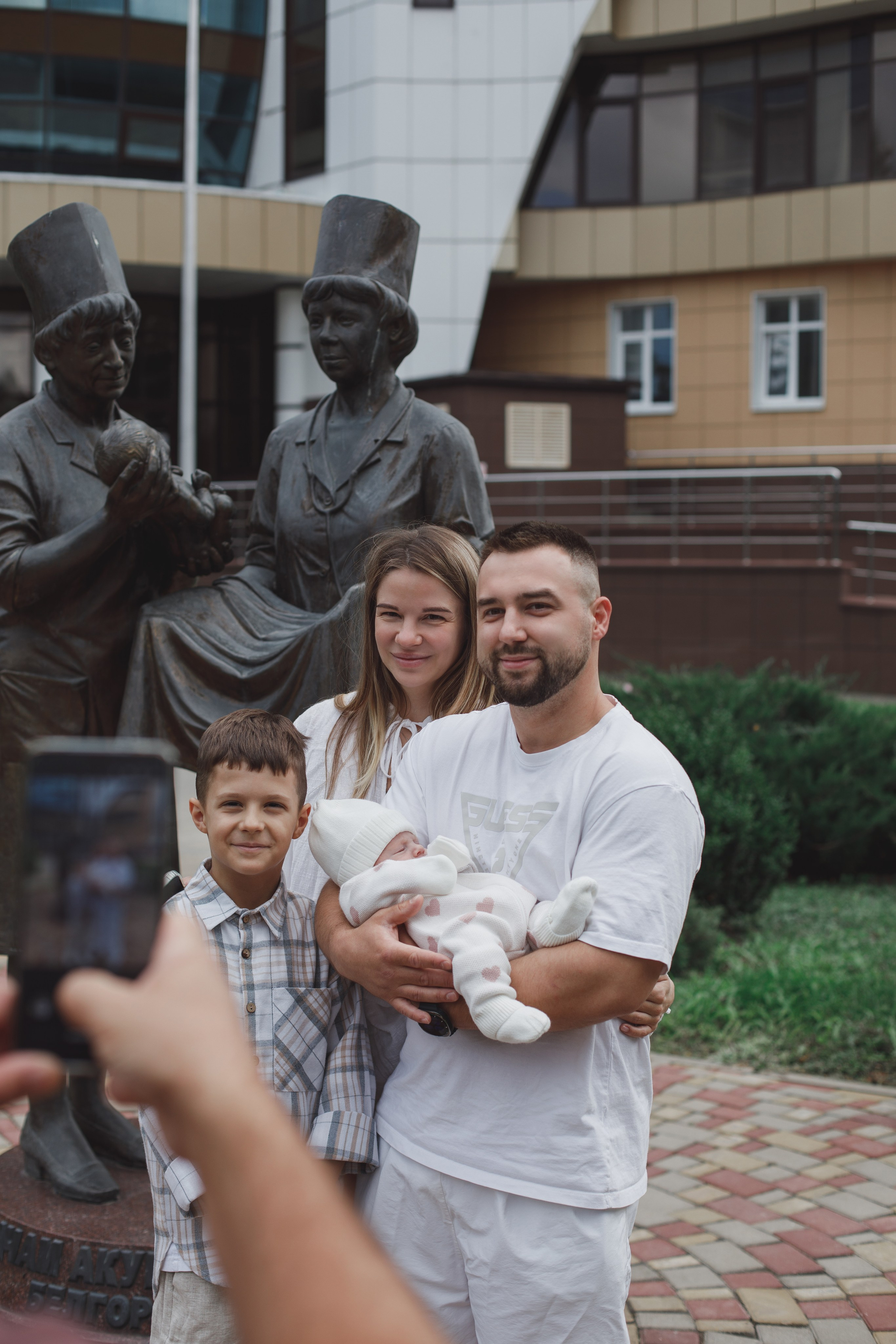 Фотограф на выписку из роддома в Белгороде. Свадебный и контент фотограф в Белгороде Ярослав Гаврилейченко
