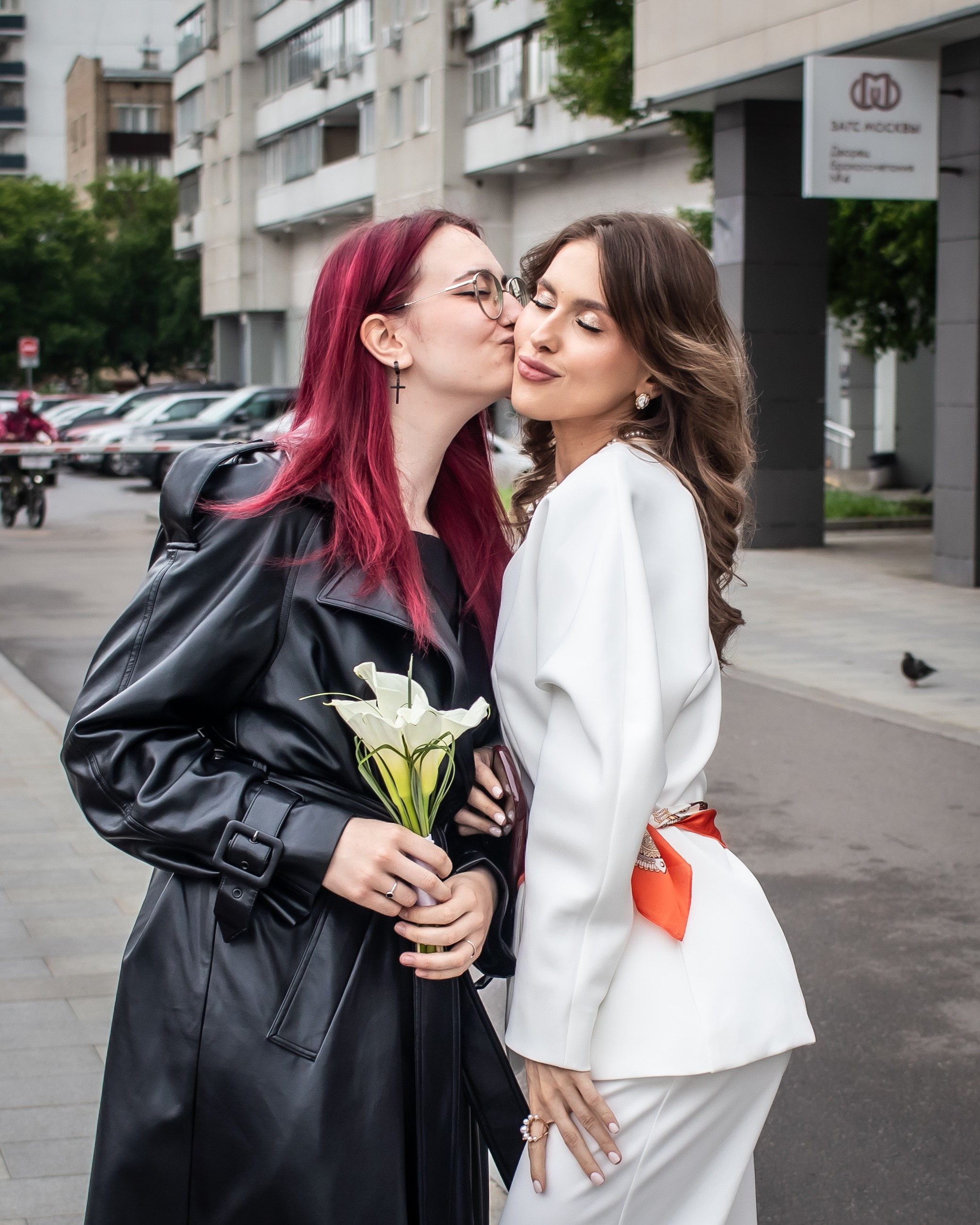 Свадебная фотосессия в ЗАГСе №4 — стиль и эмоции