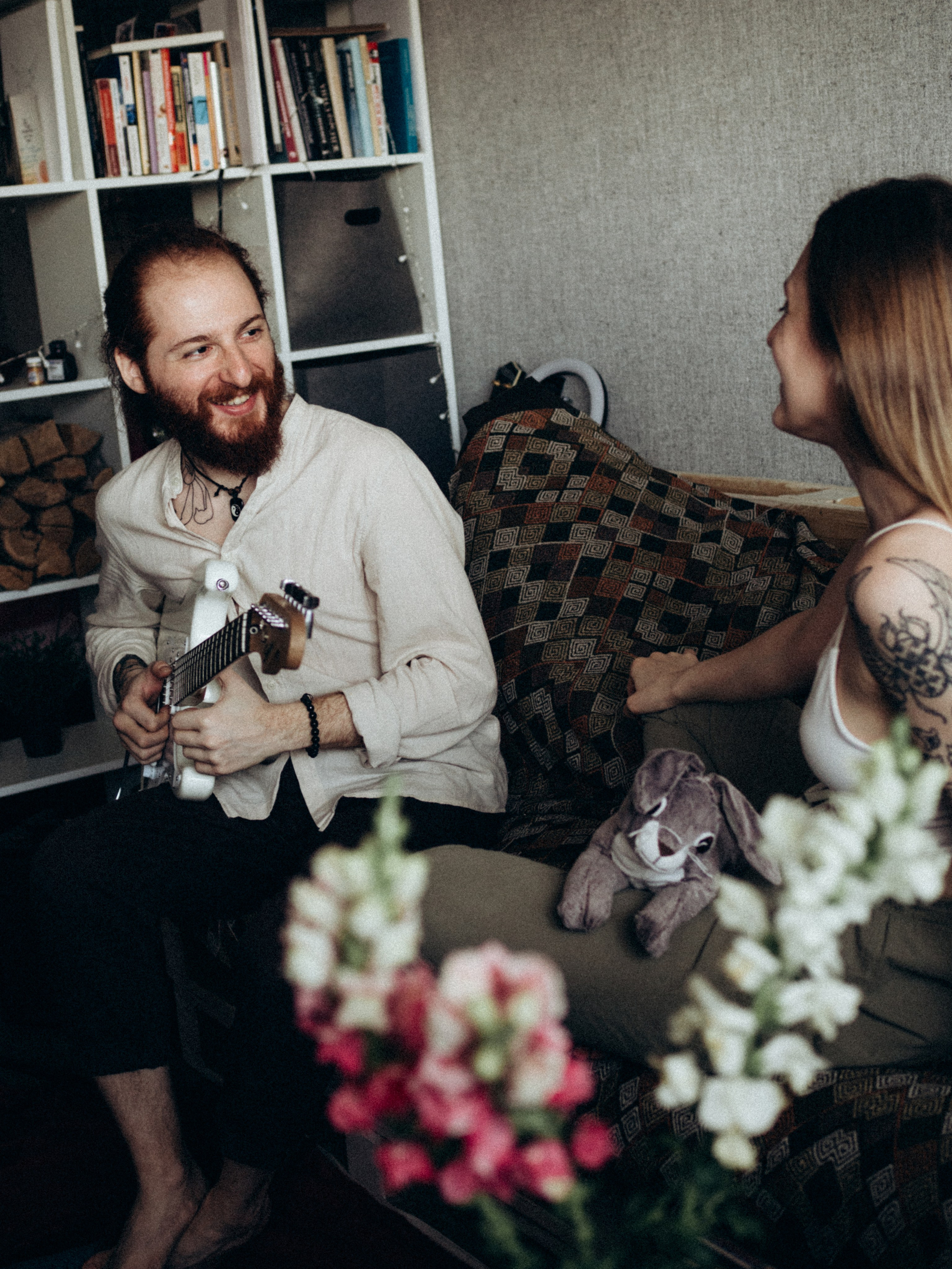 Парная фотосессия в домашних условиях