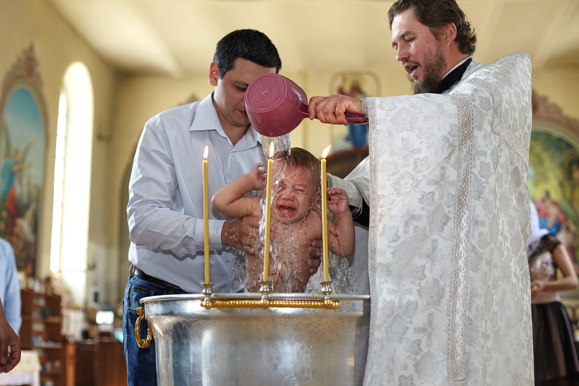 Крестины в храме Сретения Господня Ростов на Дону. Фото видео съёмка в Белой Калитве дуэт Герман и Инна