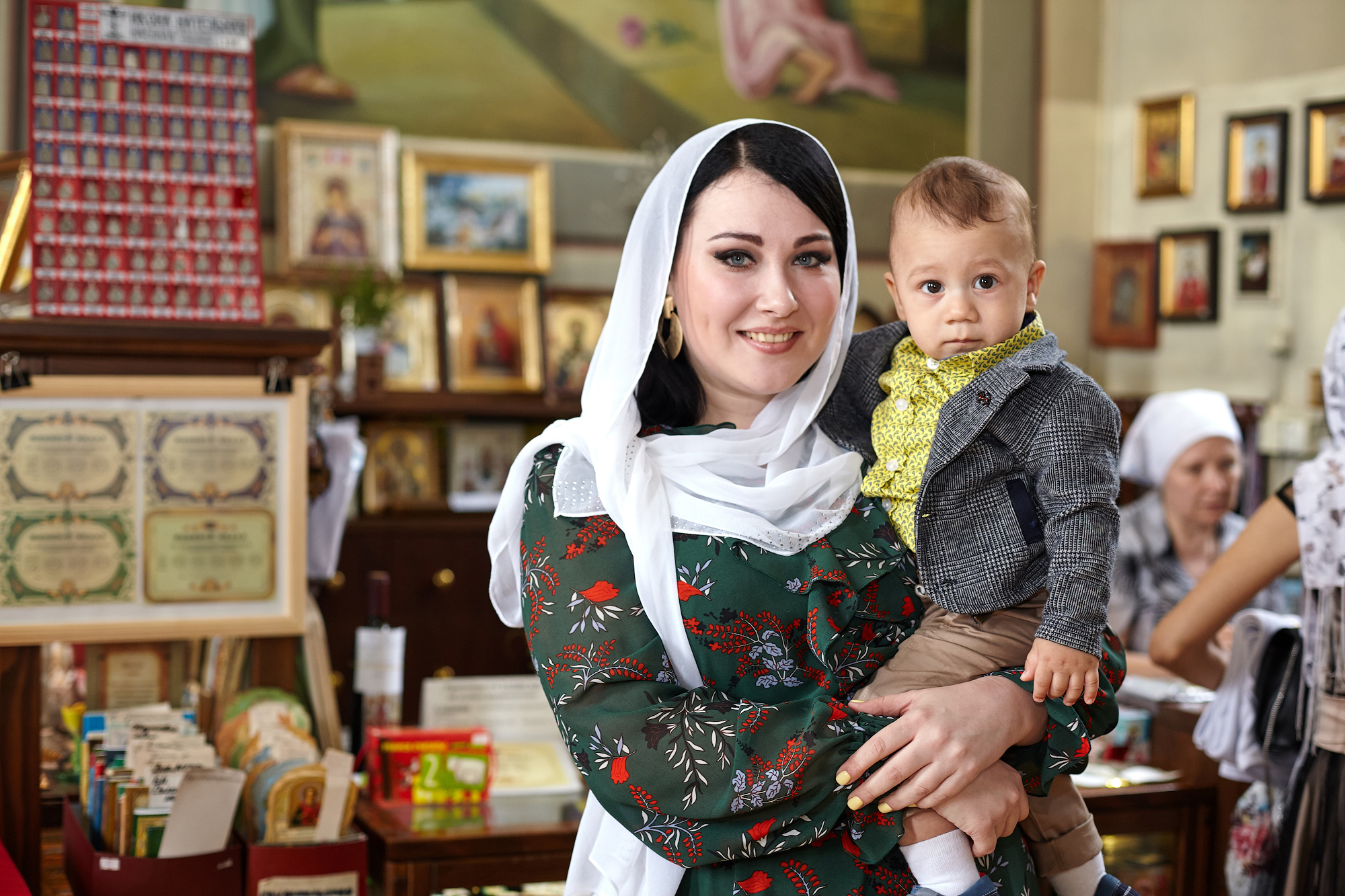 Крестины в храме Сретения Господня Ростов на Дону. Фото видео съёмка в Белой Калитве дуэт Герман и Инна