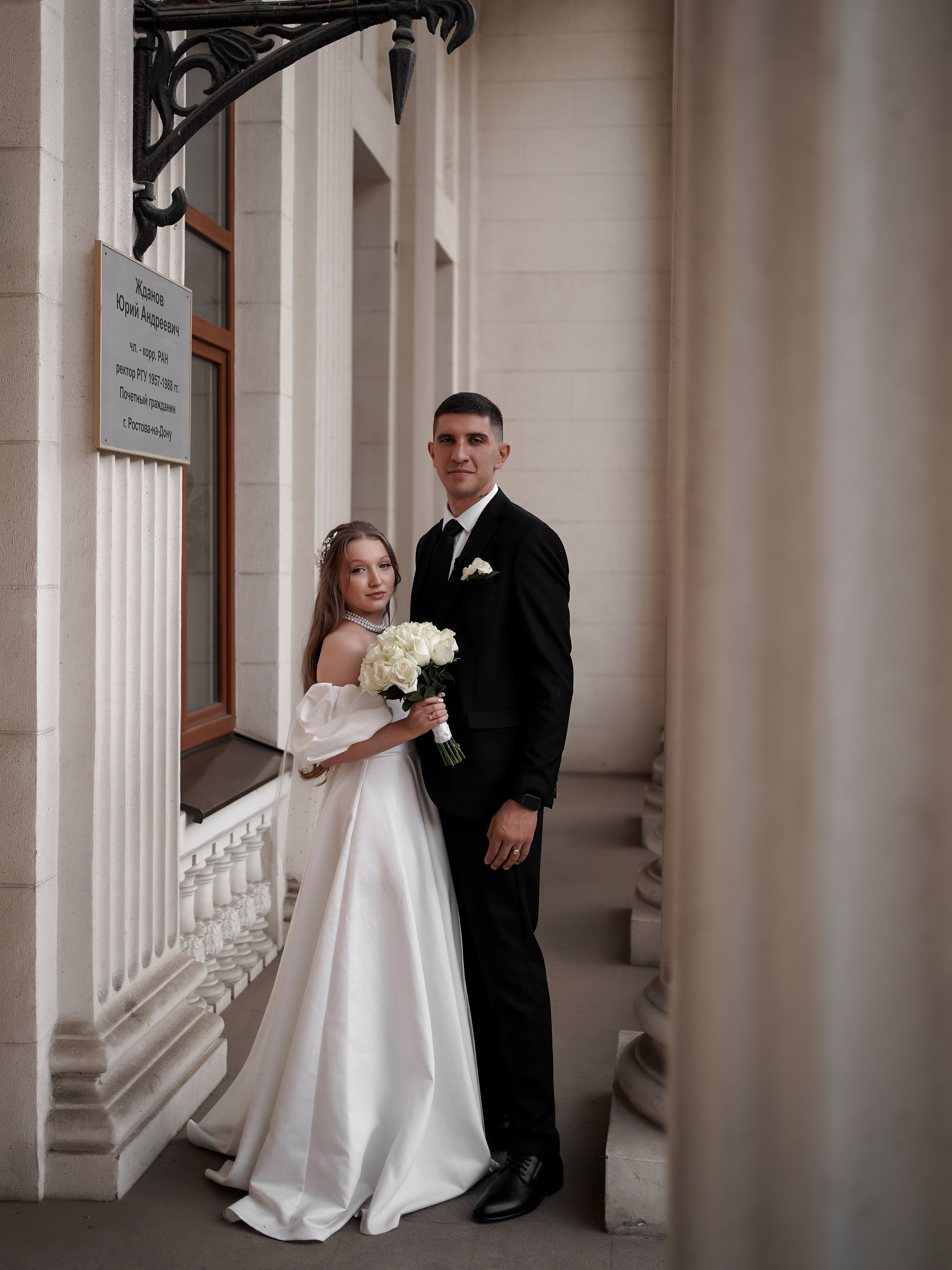 Фотограф и видеограф на свадьбу в Ростове-на-Дону 2026. Профессиональная работа, качественный результат. Свадебный фотограф в Ростове-на-Дону. Таинство Крещения и Венчания, семейные фотосессии. Алёна Чёботова