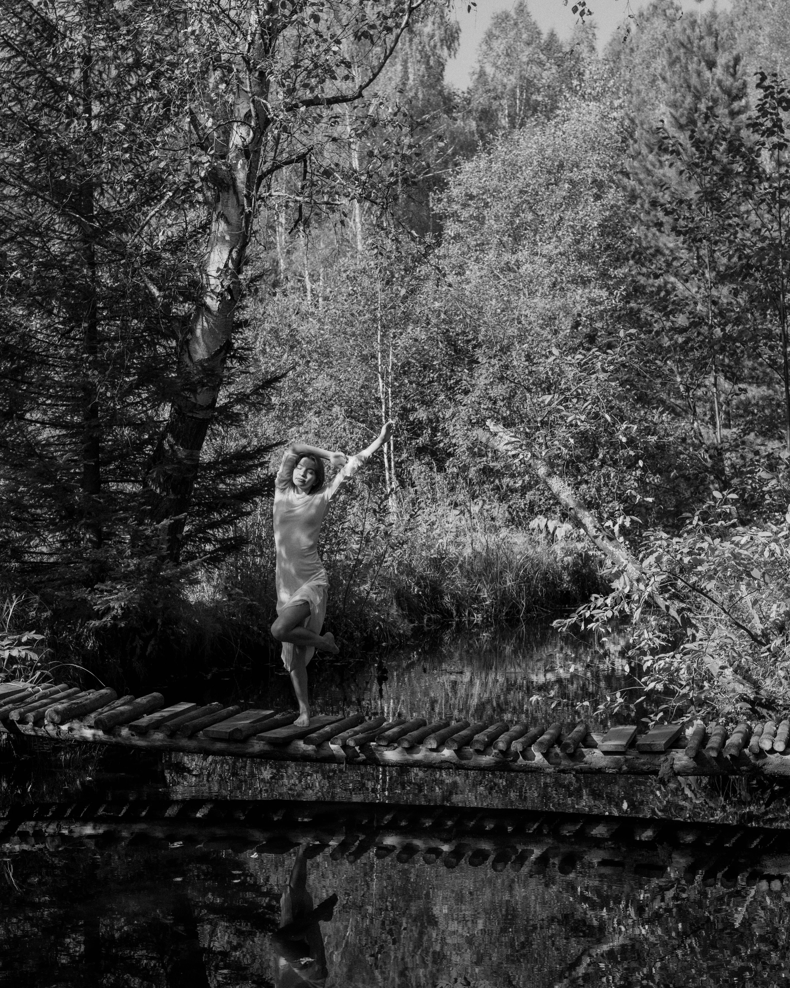 Аня. Женский фотограф. Создатель украшений ручной работы. Модель