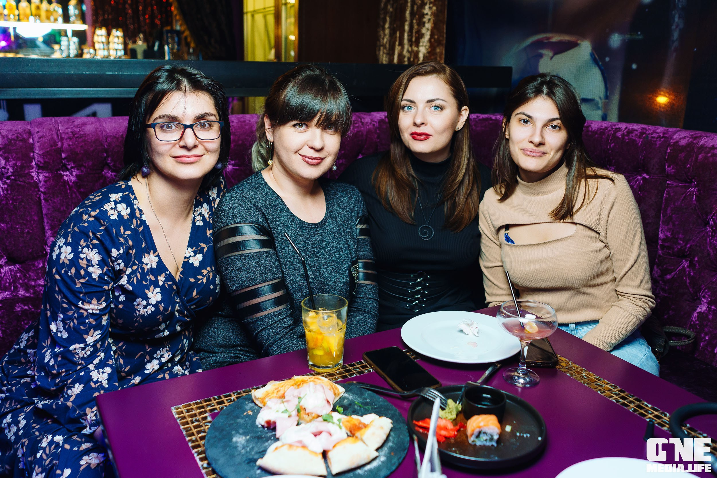 Фоторепортаж из караоке-клуба Эйфория. One Media Life: фоторепортажи, фотоотчеты с мероприятий и заведений