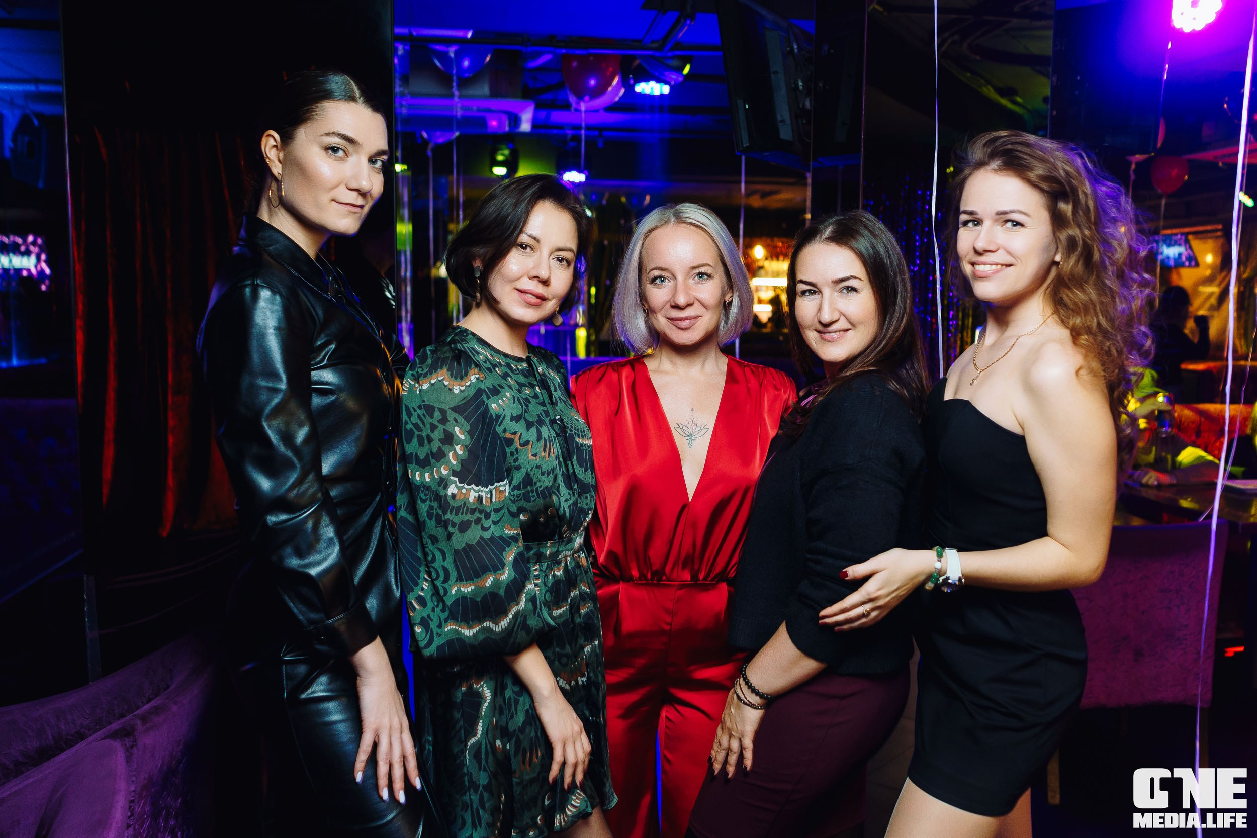 Фоторепортаж из караоке-клуба Эйфория. One Media Life: фоторепортажи, фотоотчеты с мероприятий и заведений