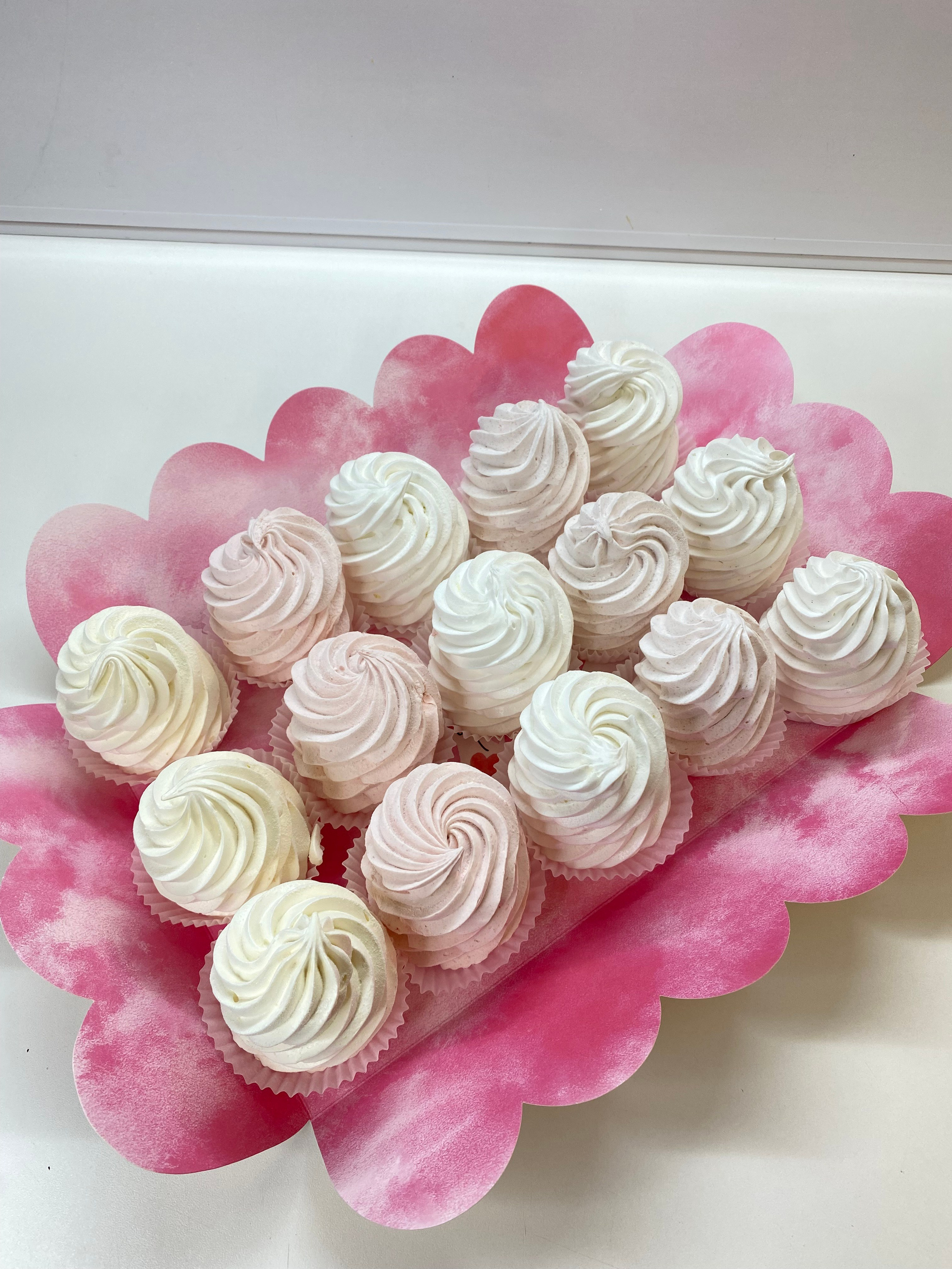 Завитки. Katyasugarsugar капкейки, зефир, торты Москва