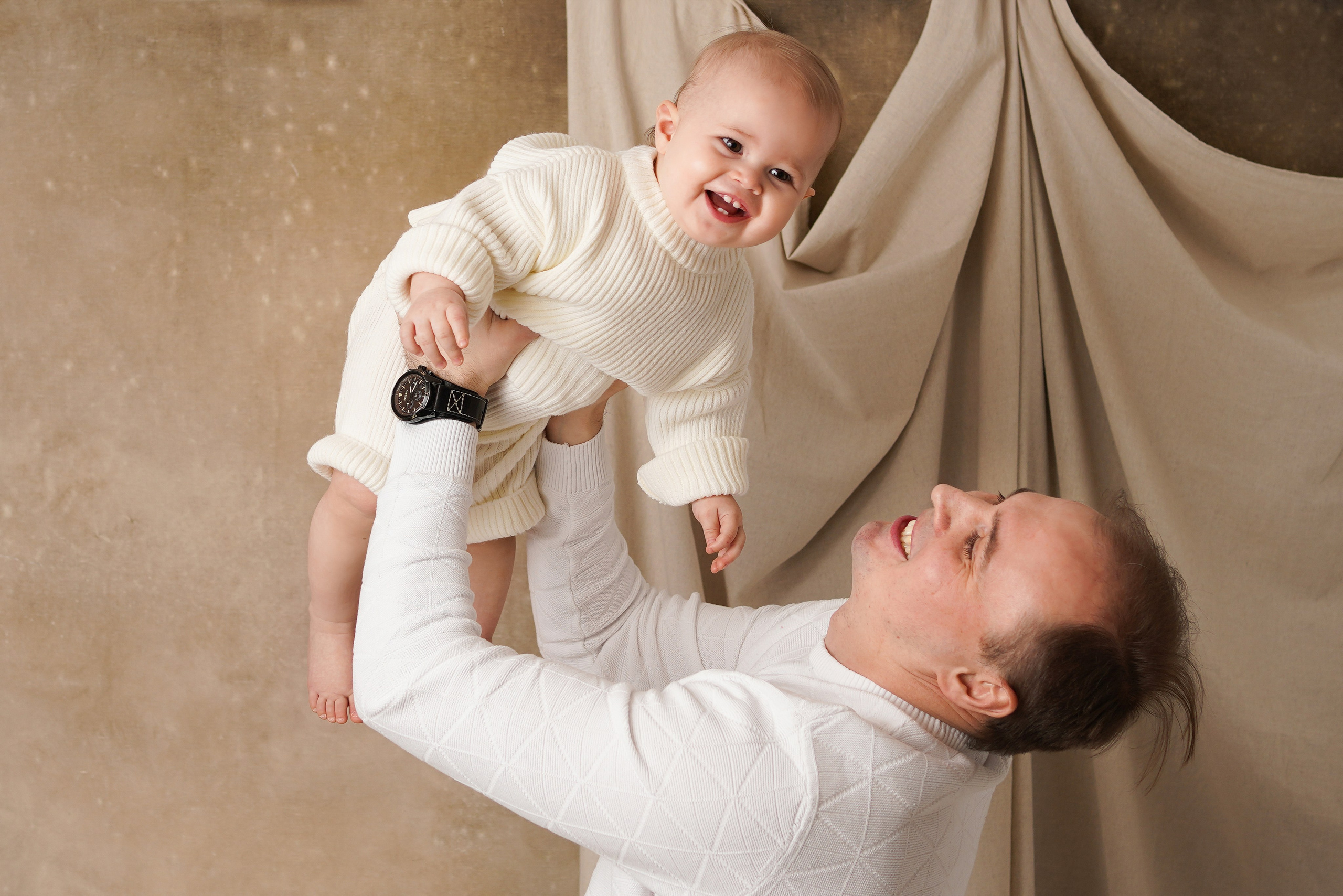 Фотосессия Первый годик Леночки. Детский фотограф и фотограф новорожденных в Калининград Оксана Иваний