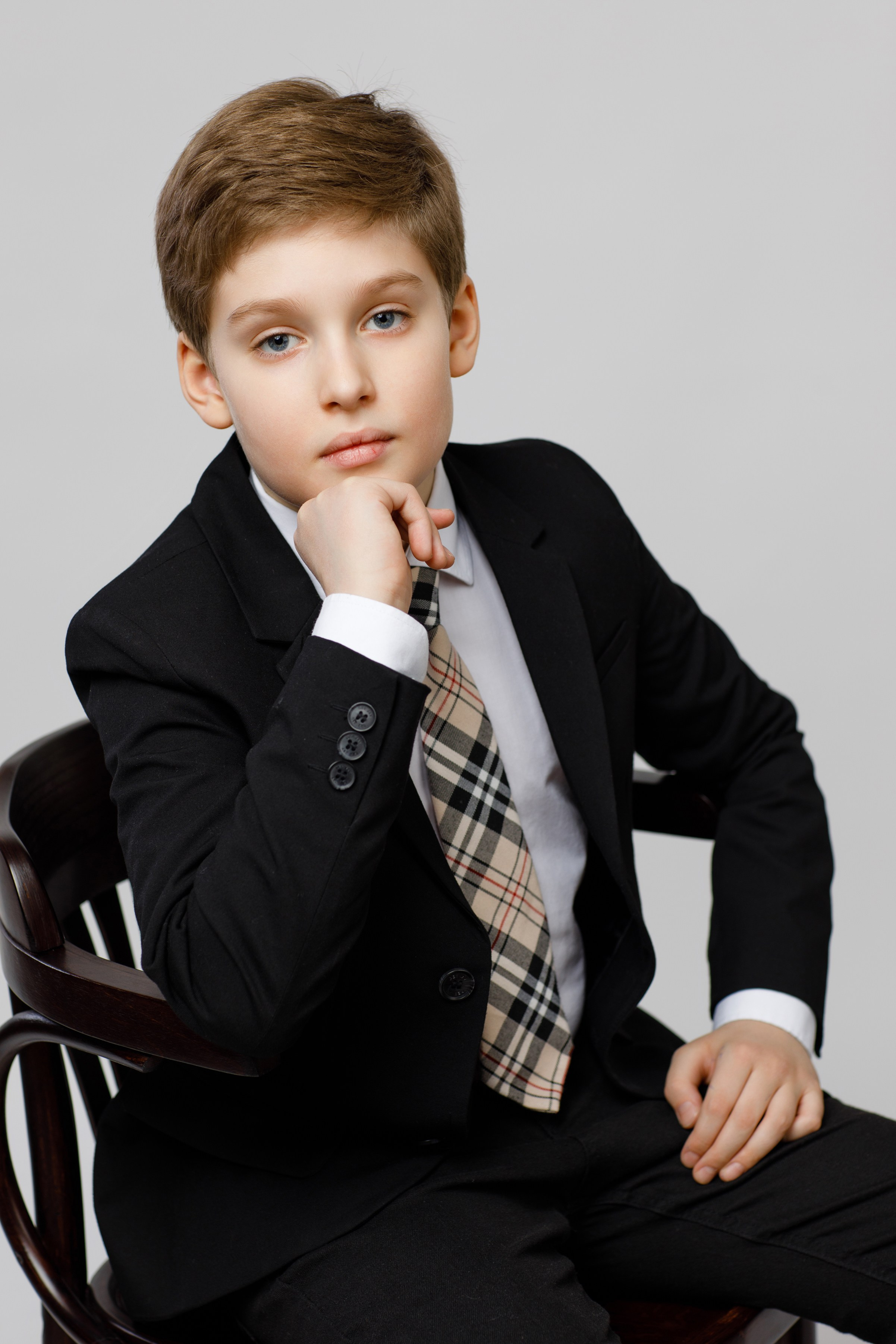 Выпускные альбомы в Москве FOTOVMESTE