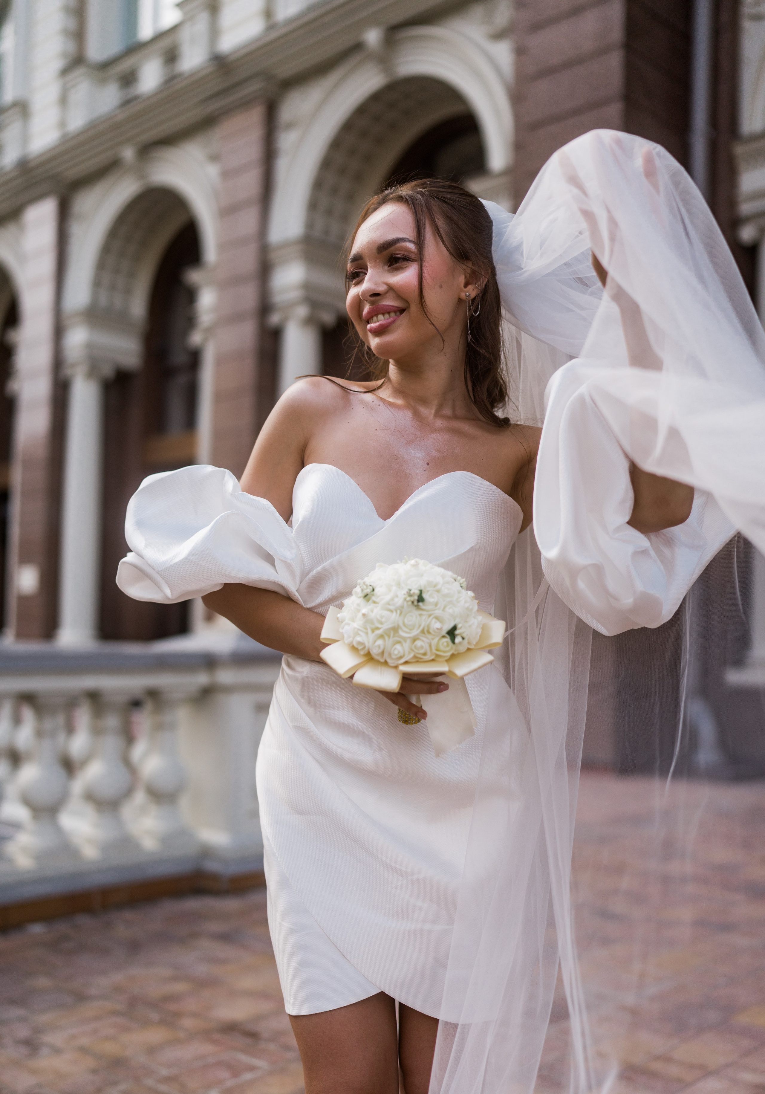 Предсвадебная прогулка Александр и Юлия. Свадебный и индивидуальный фотограф Аля Мамакова