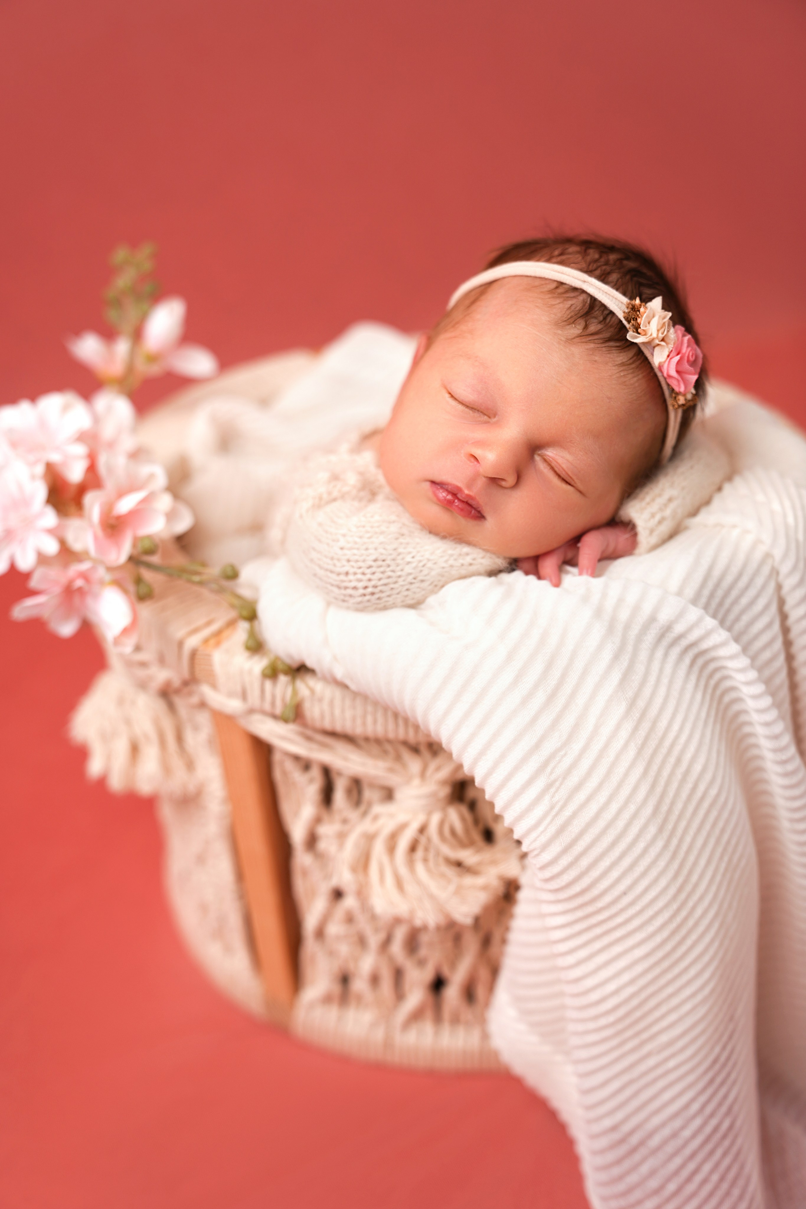 Фотосессия новорожденного (newborn). Фотограф новорожденных, детей до года и беременных в Симферополе