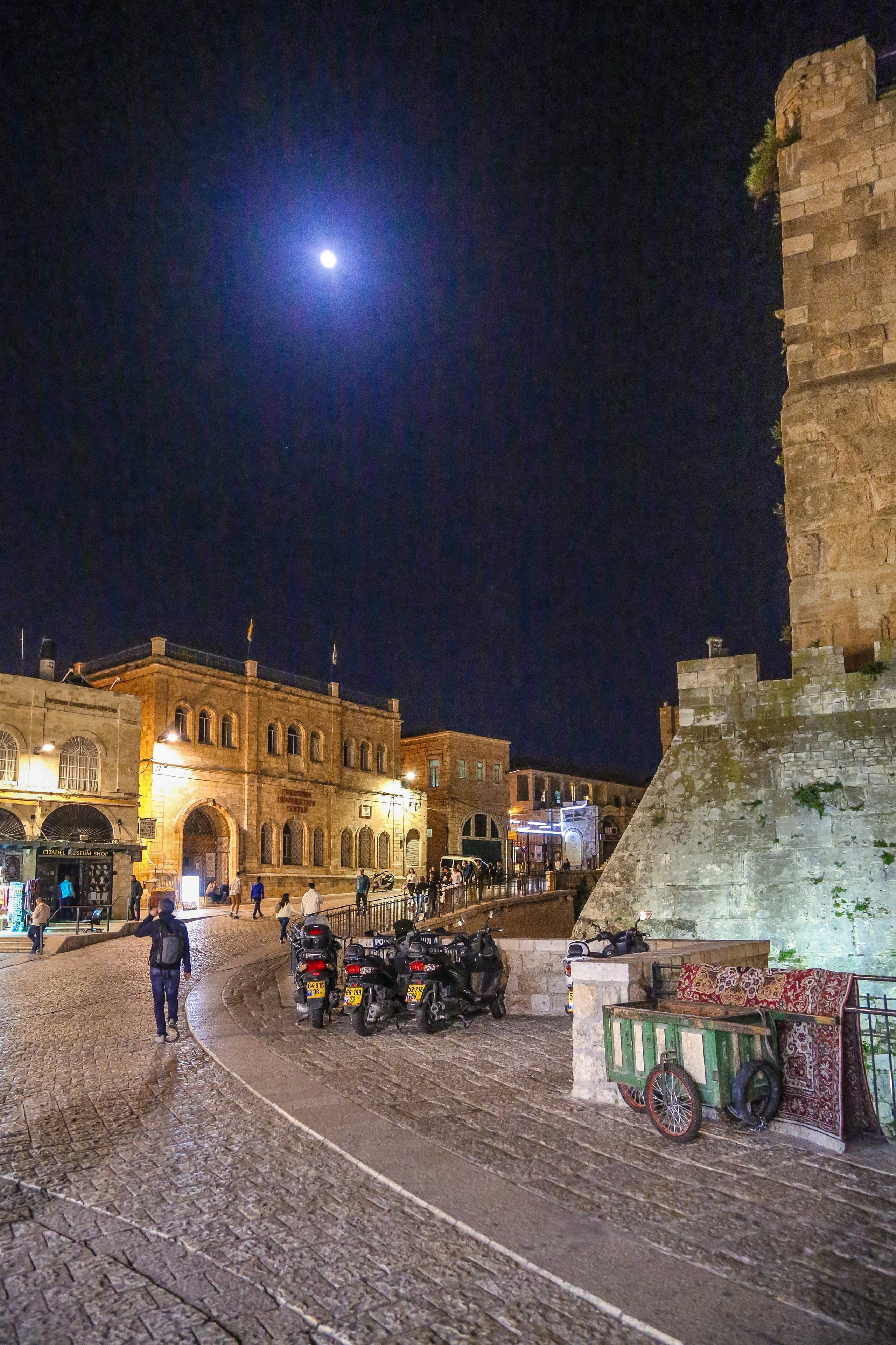 Израиль: «Под небом голубым есть город золотой…». Дарья Письменюк / Darya Leitstern — фотограф, музыкант, журналист, путешественник