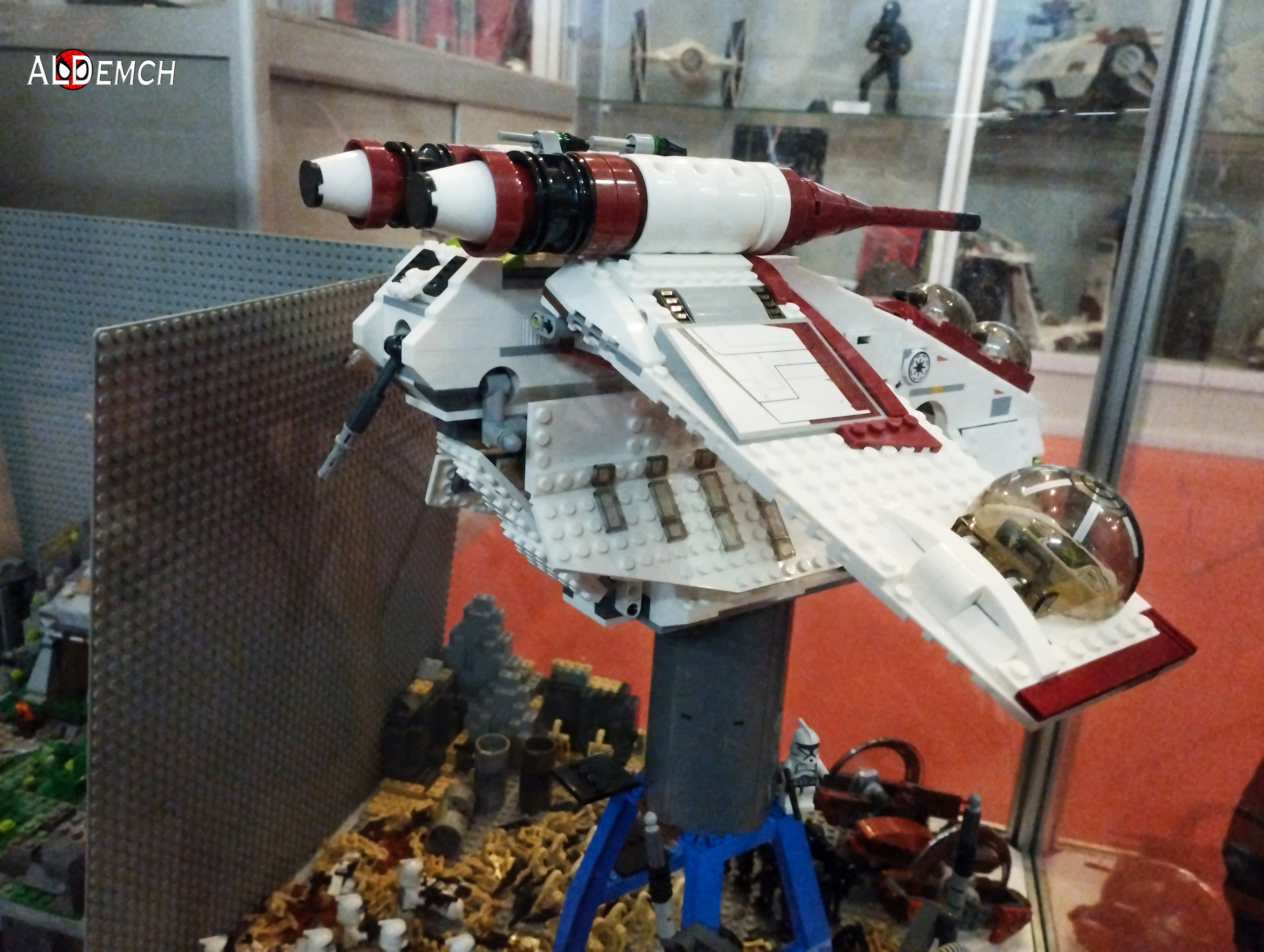 Фотосессия в музее Звездные Войны Далёкой Галактике в Москва