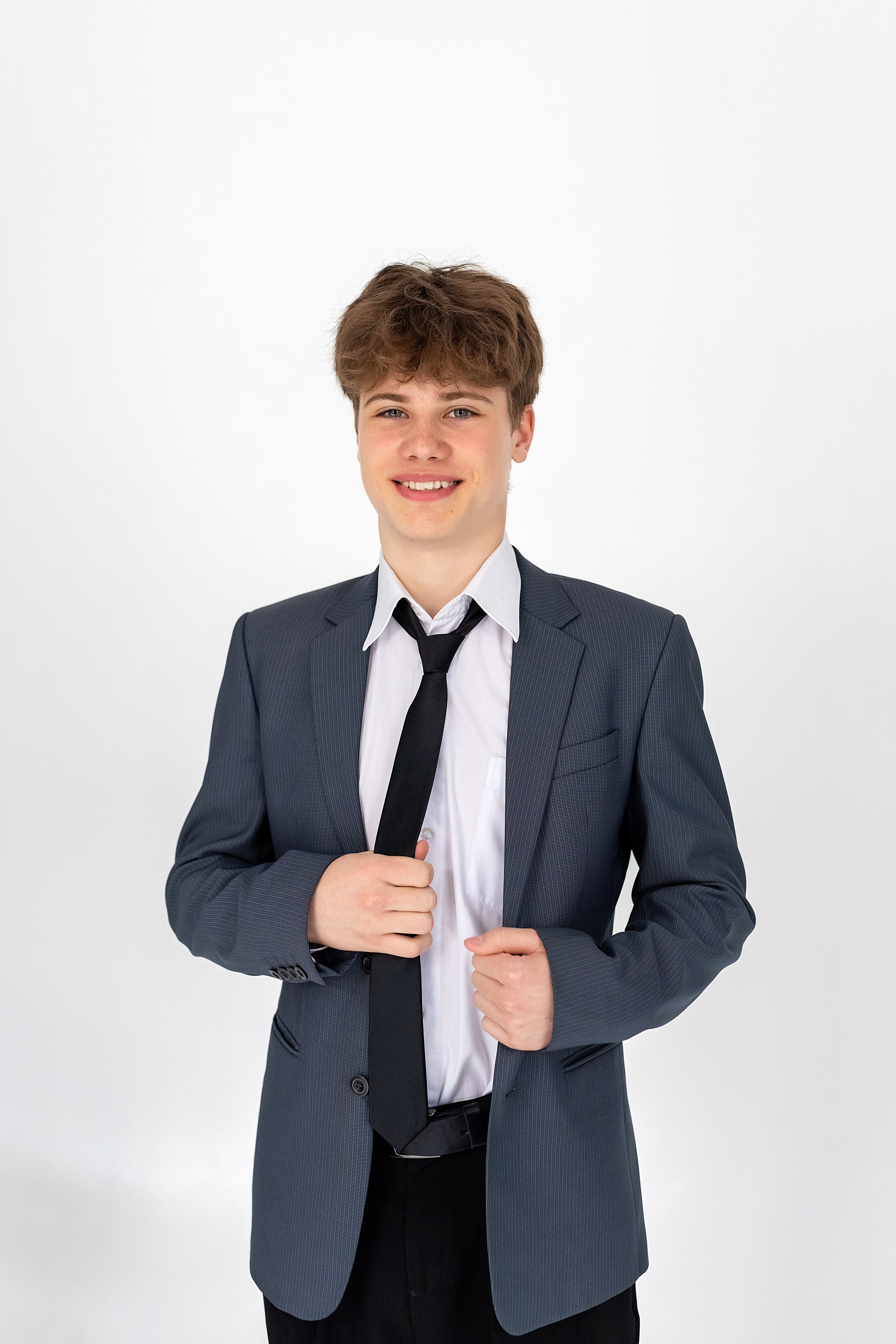 Выпускной альбом Владивосток 11 класс. Стильный выпускной альбом Владивосток фотограф Вероника Мигачева