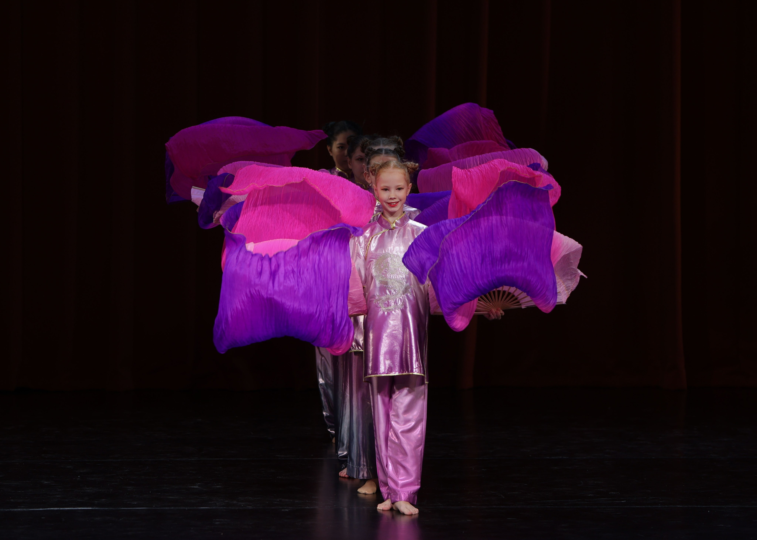 Фестиваль хореографического искусства «КУБОК ЛЕГЕНДЫ — 2025». Выпускные альбомы и школьный фотограф в Подольске, Троицке, Щербинке, Москве и Московской области