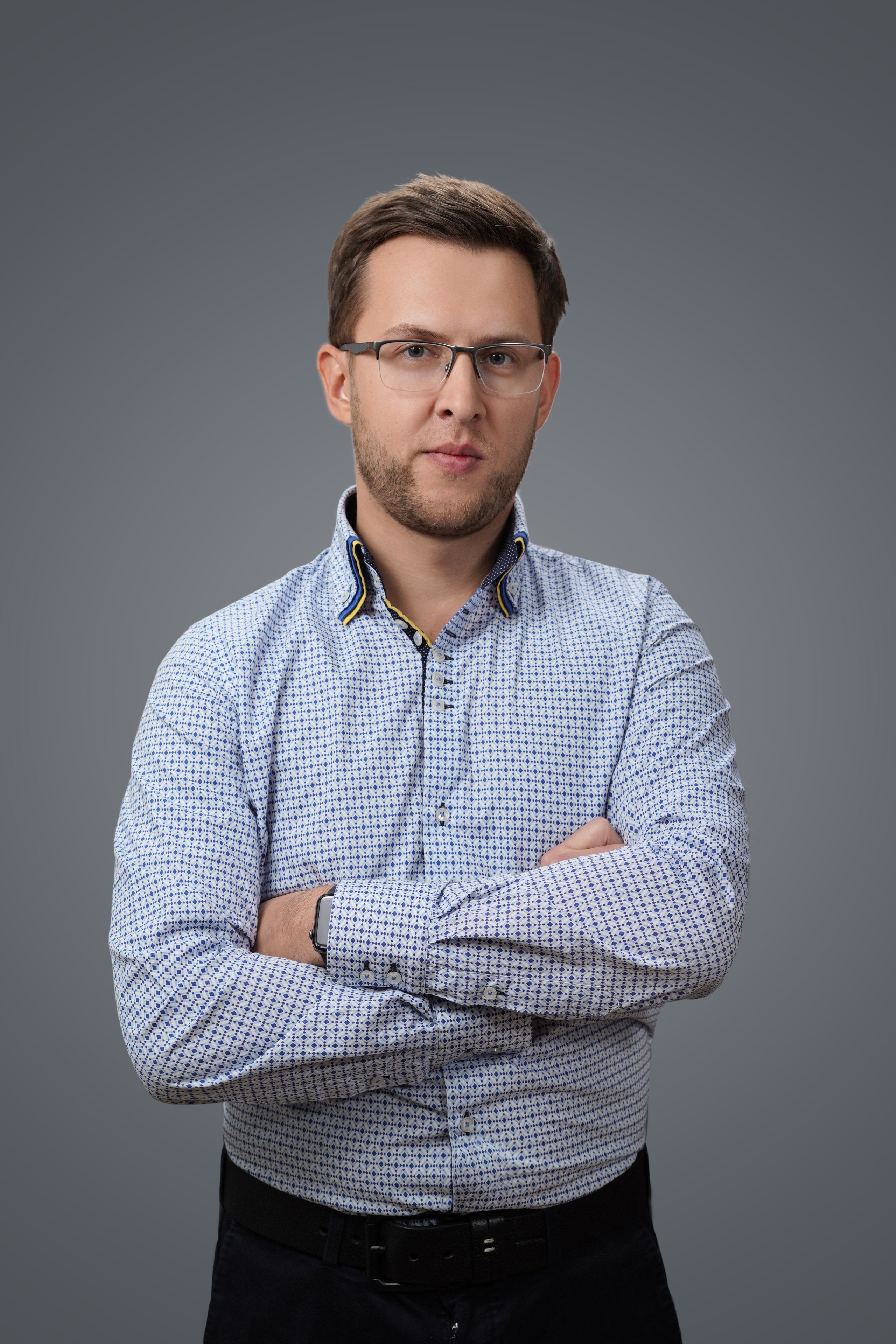 Фотосессия сотрудников для компании «Центр сертификации» в офисе