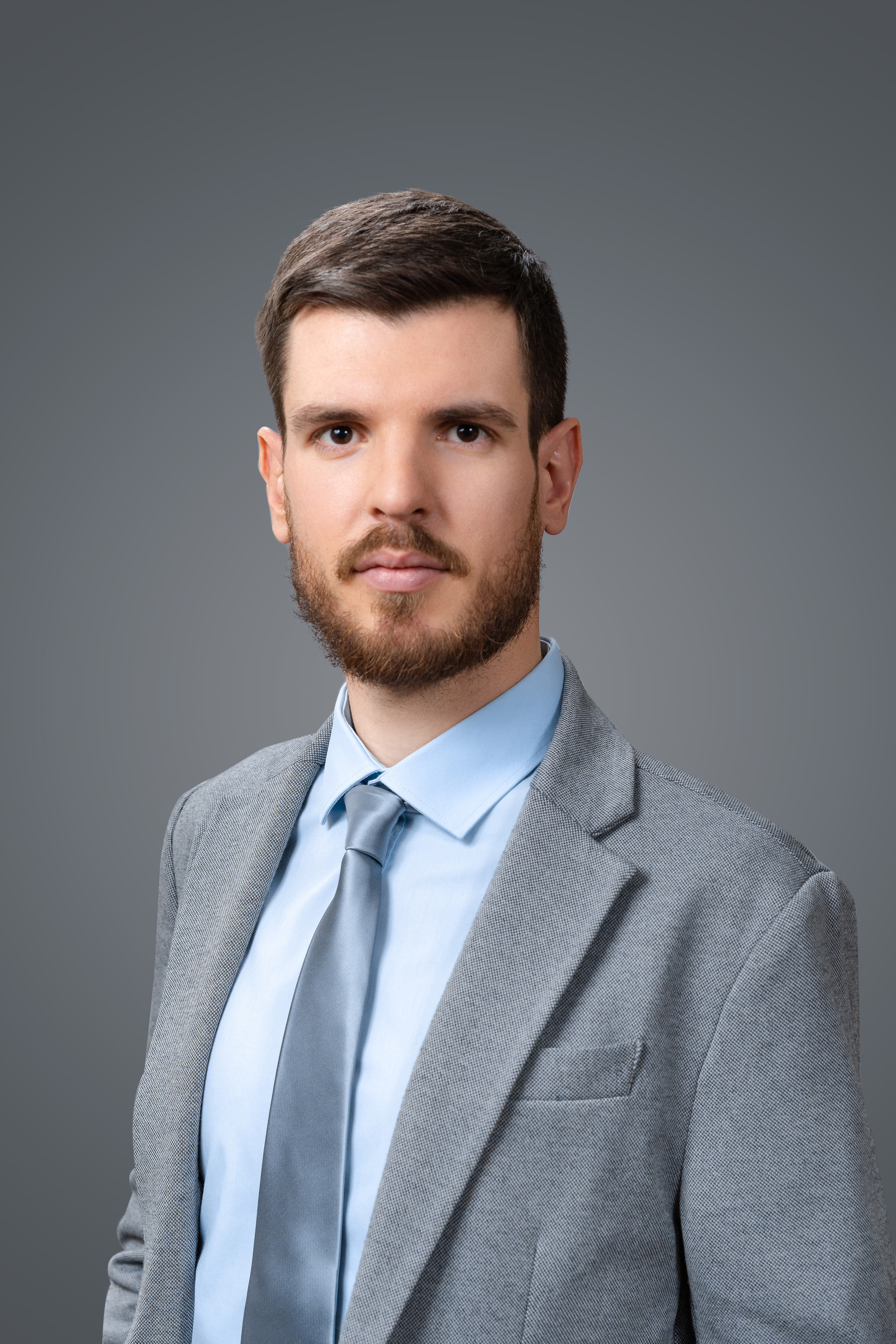 Фотосессия сотрудников для компании «Центр сертификации» в офисе