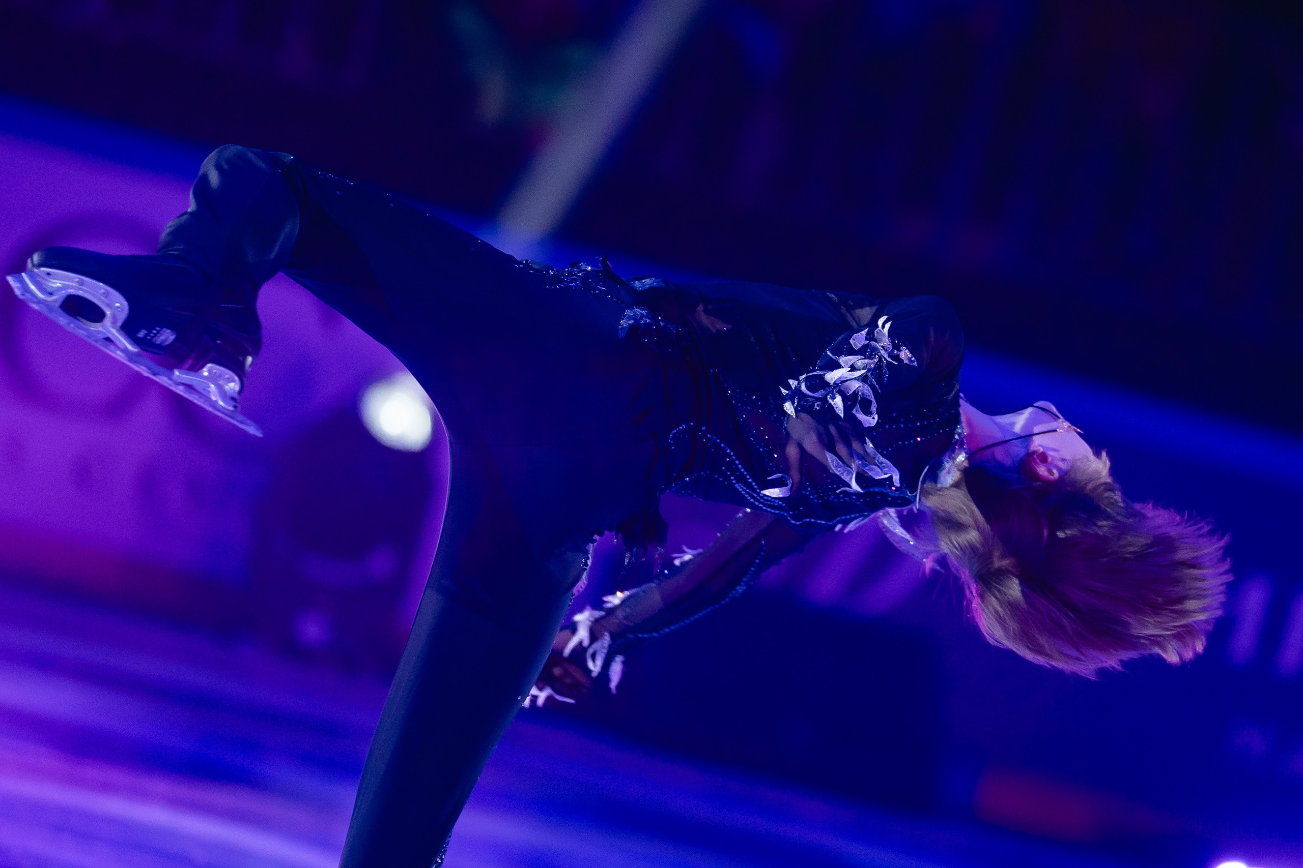 Шоу «Чемпионы на льду» в Новосибирске. Воробьева Ксения — Спортивный и танцевальный фотограф Новосибирск