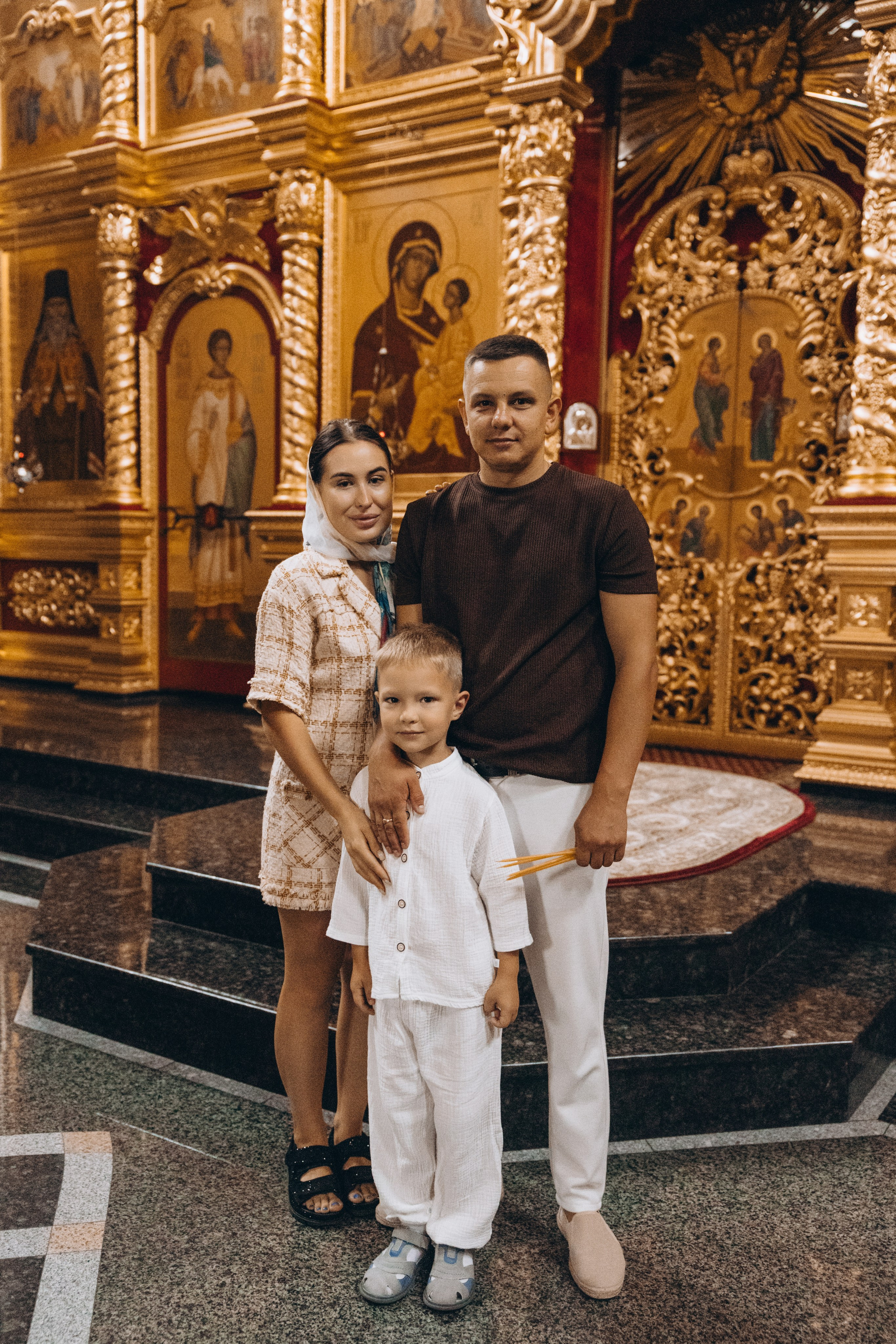Богоявленский собор. Свадебный, семейный фотограф в Иркутске Светлана Макаричева