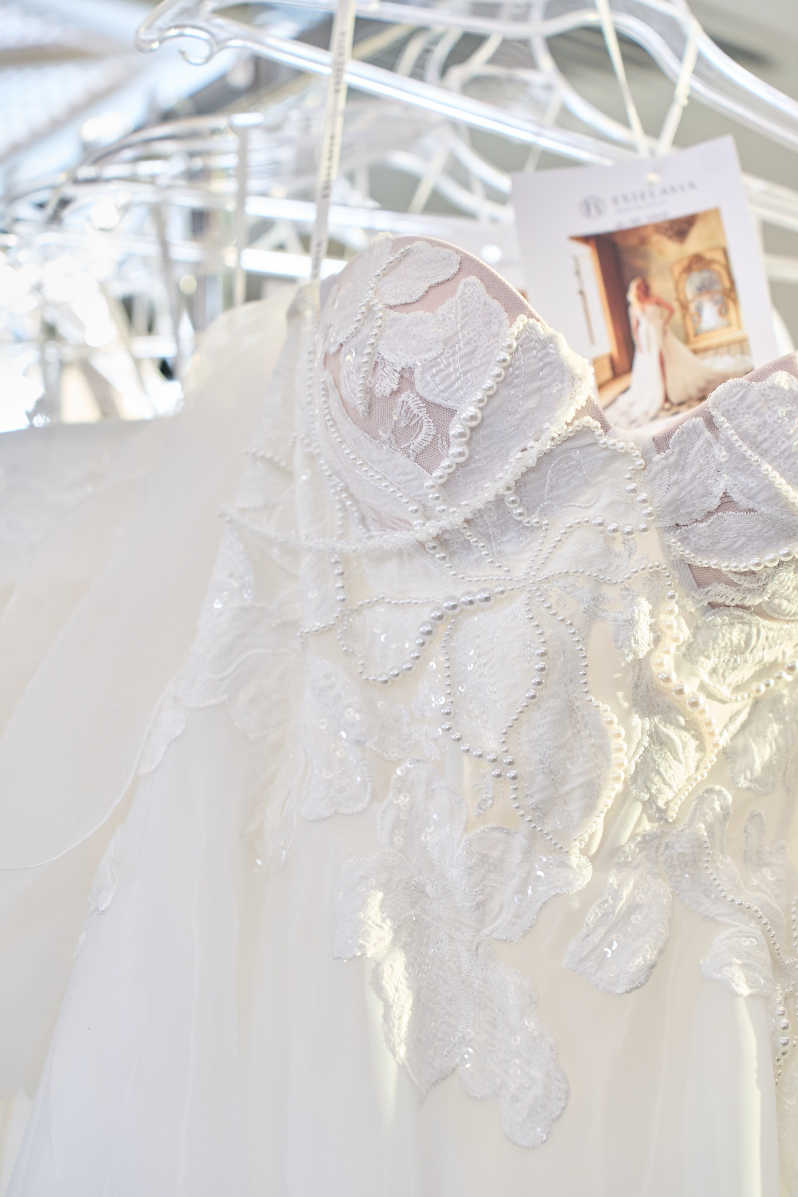 Репортажный фотограф. Показ свадебных платьев в Москве. Репортажный фотограф в Москве Вадим Галанин