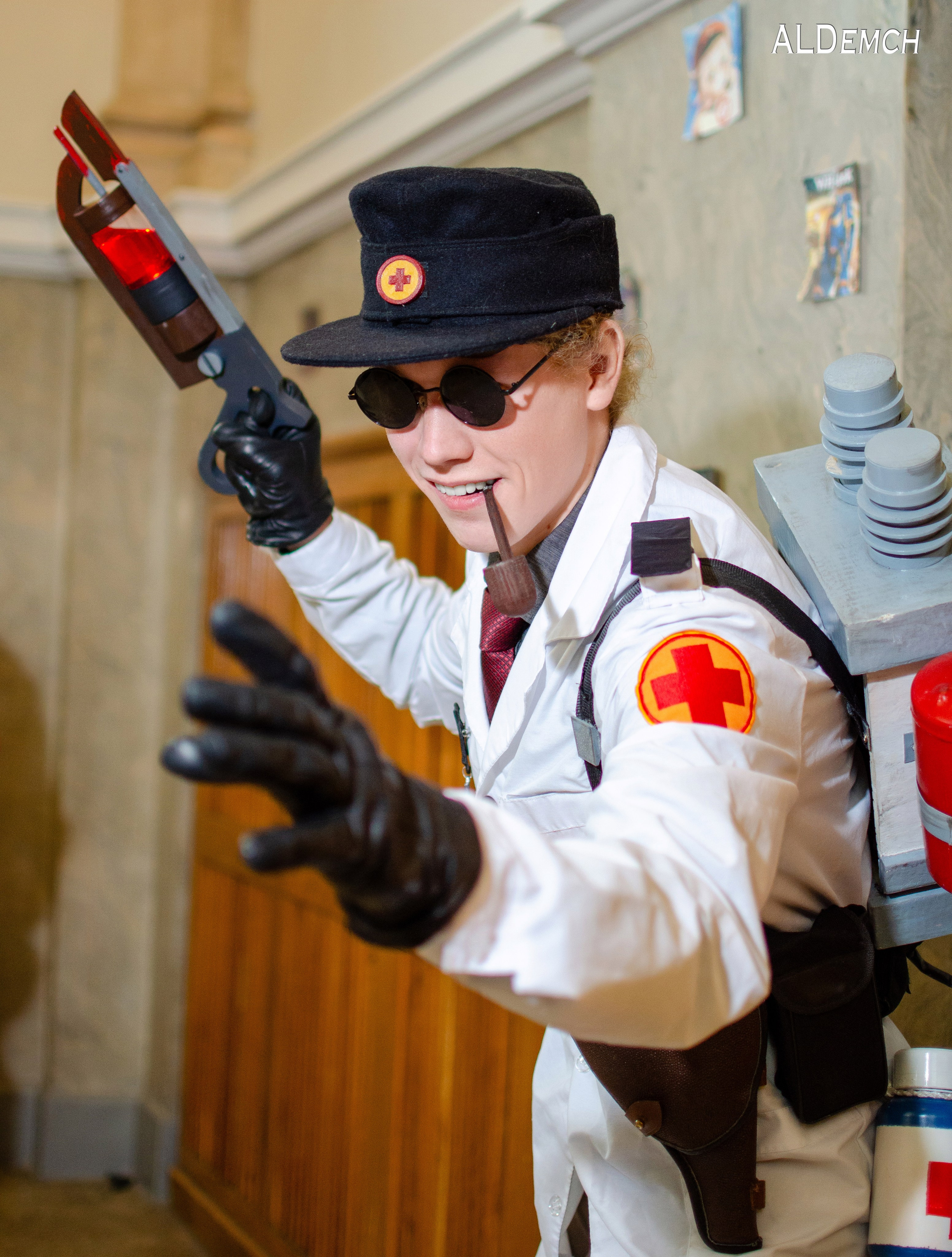 Team Fortress 2 картинки персонажей игры и косплей фото