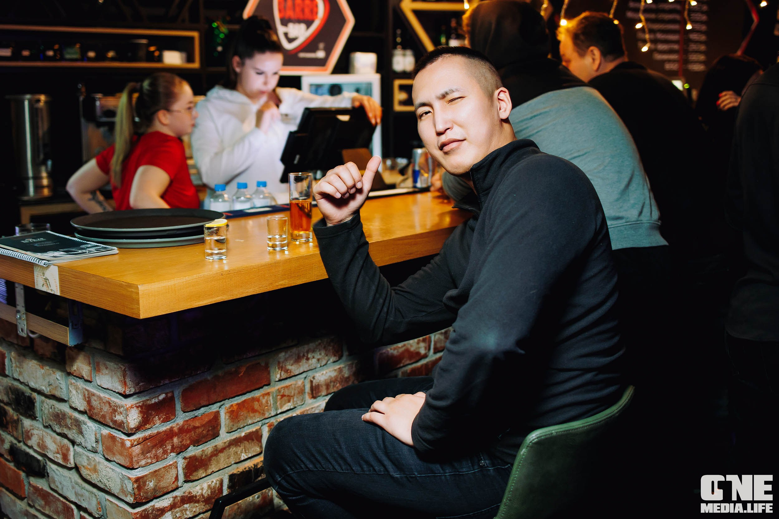 Фотоотчет с вечеринки в Barre. One Media Life: фоторепортажи, фотоотчеты с мероприятий и заведений