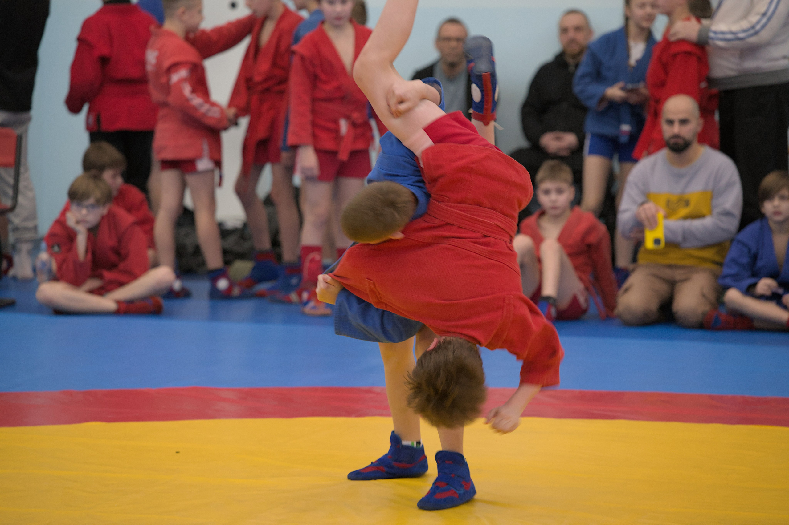 Самбо. Региональные соревнования «Невские звезды». Фото детских спортивных мероприятий и всякое интересное через объектив