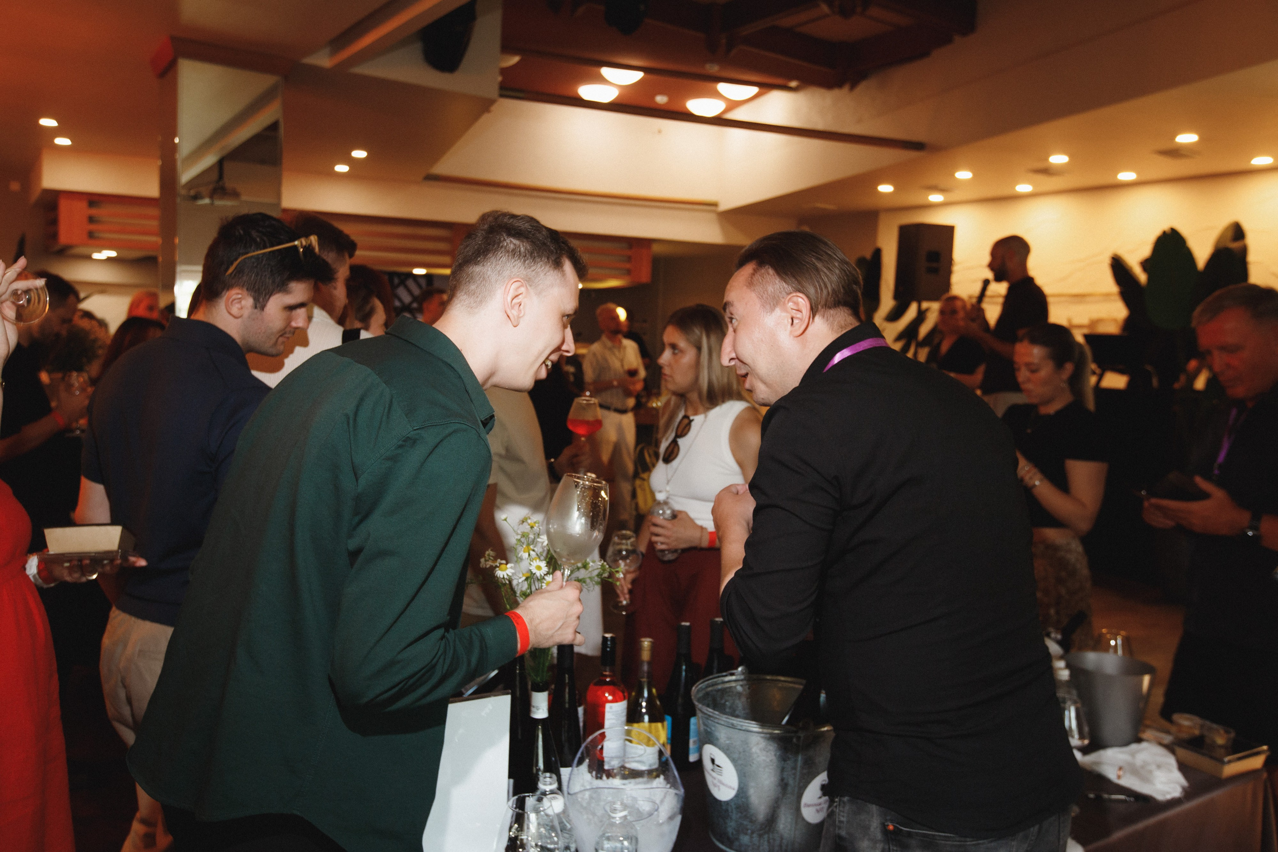 ФЕСТИВАЛЬ РОССИЙСКОГО ВИНА. СВОИ. ФОТООТЧЕТЫ-СОБЫТИЯ-МЕСТА