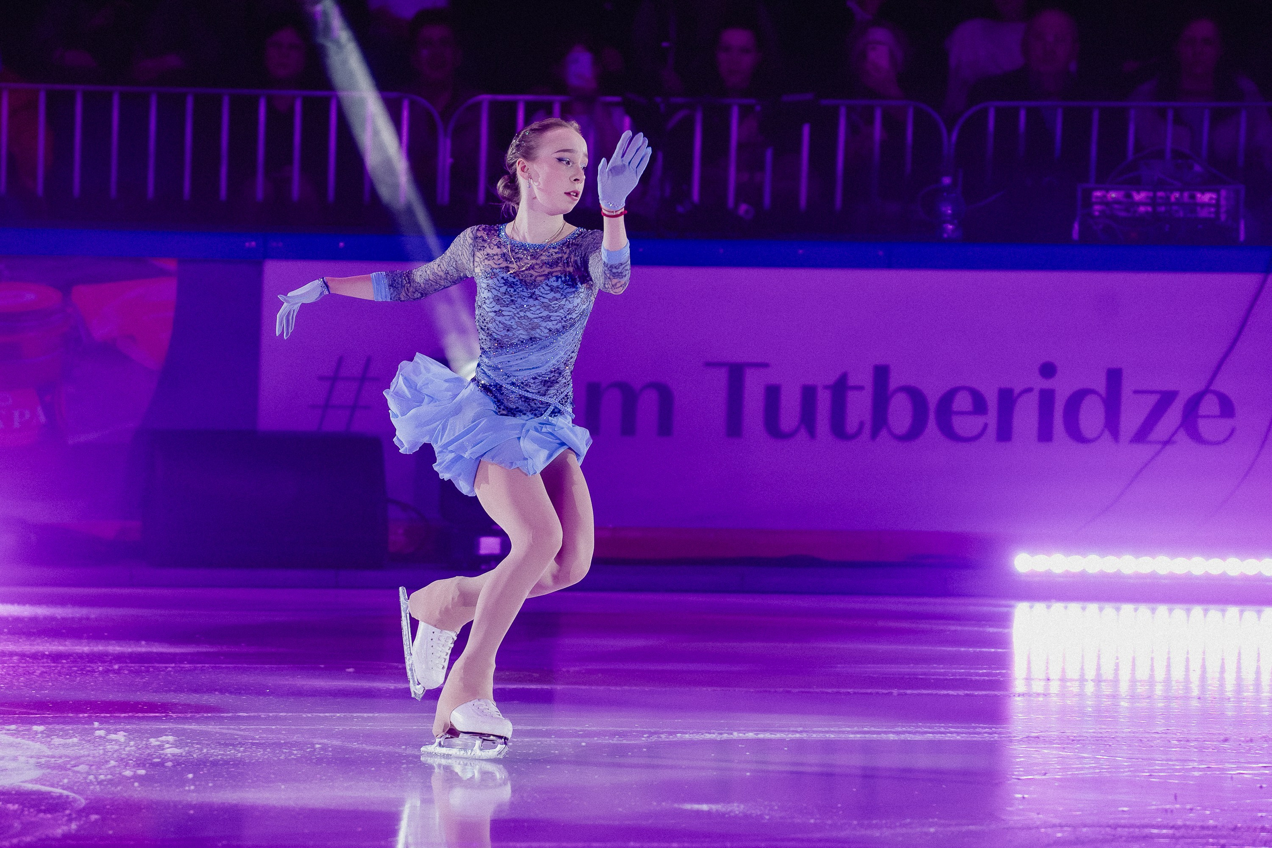 Шоу Этери Тутберидзе в Новосибирске. Воробьева Ксения — Спортивный и танцевальный фотограф Новосибирск