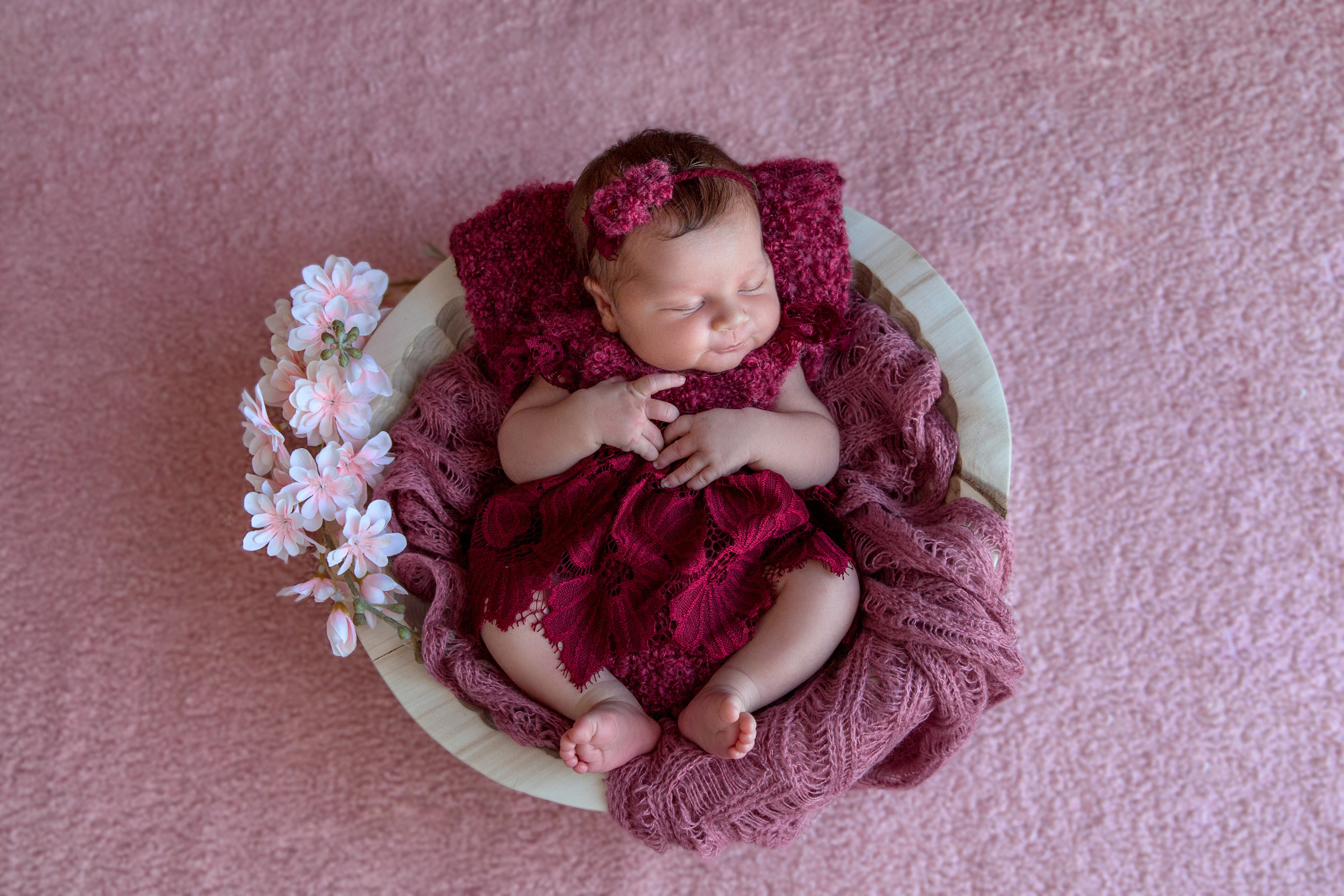 Фотосессия новорожденного (newborn). Фотограф новорожденных, детей до года и беременных в Симферополе