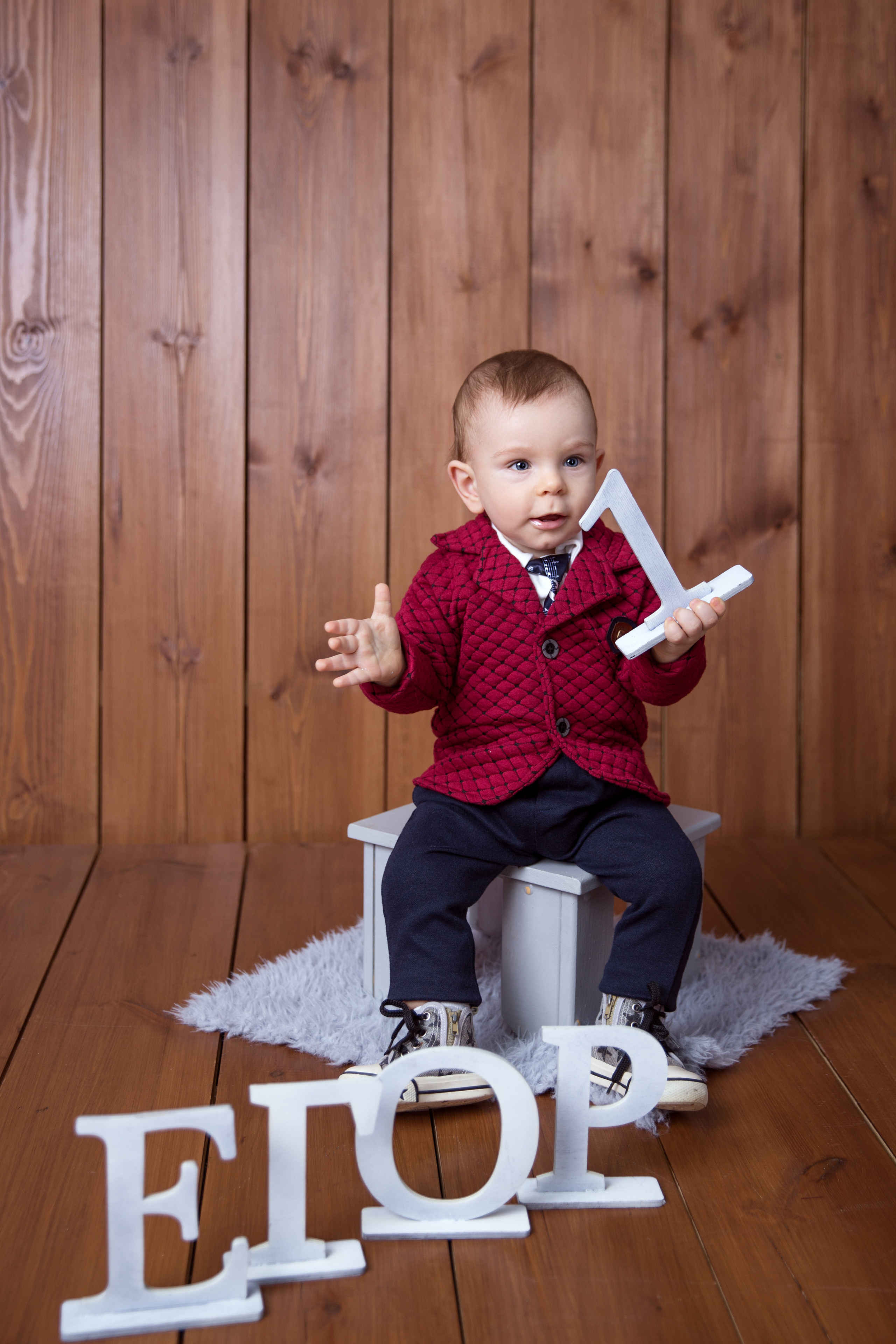 Фотосессия ГОДОВАСИЕ. Фотограф новорожденных, детей до года и беременных в Симферополе