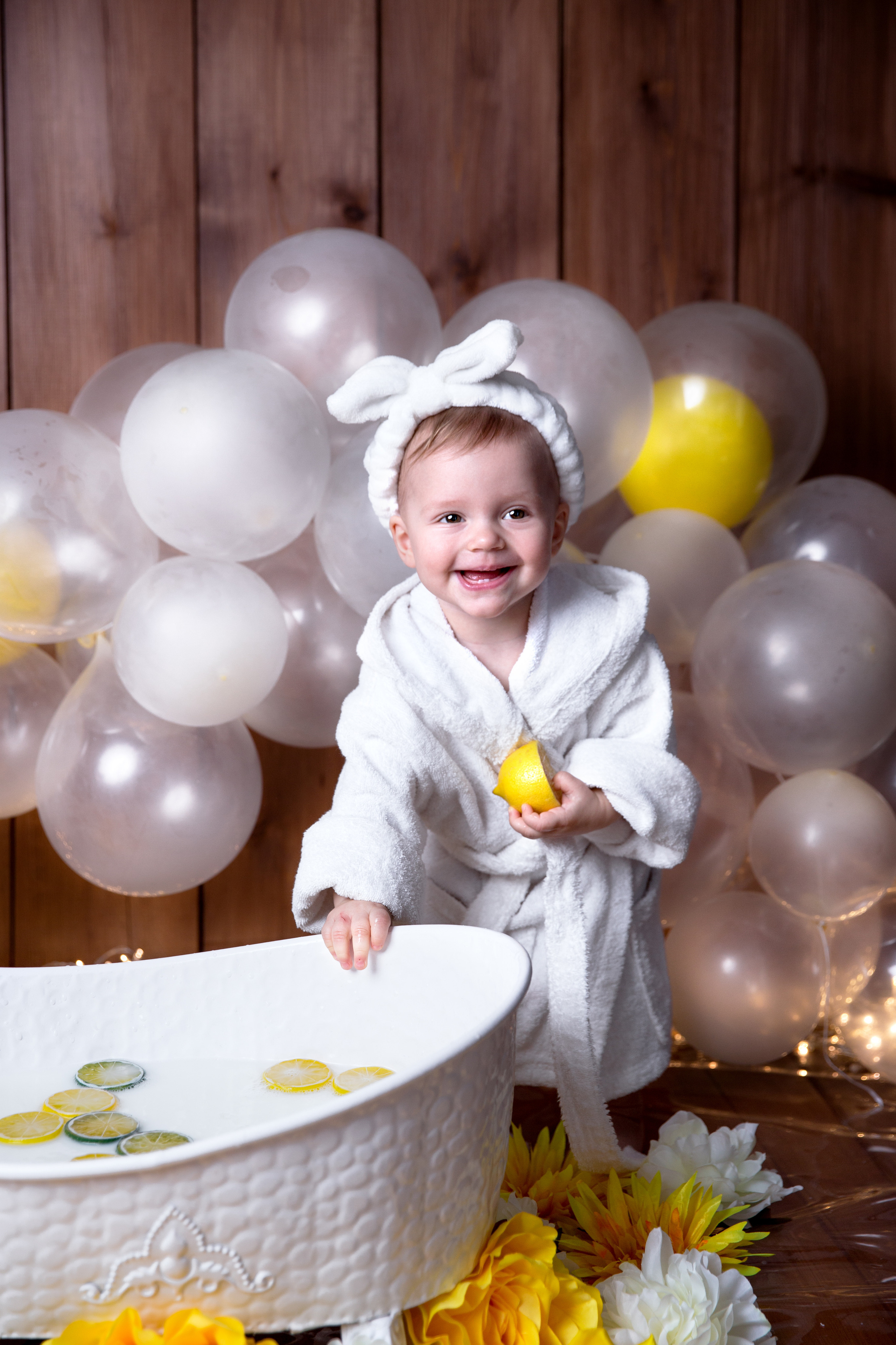 Фотосессия ГОДОВАСИЕ. Фотограф новорожденных, детей до года и беременных в Симферополе