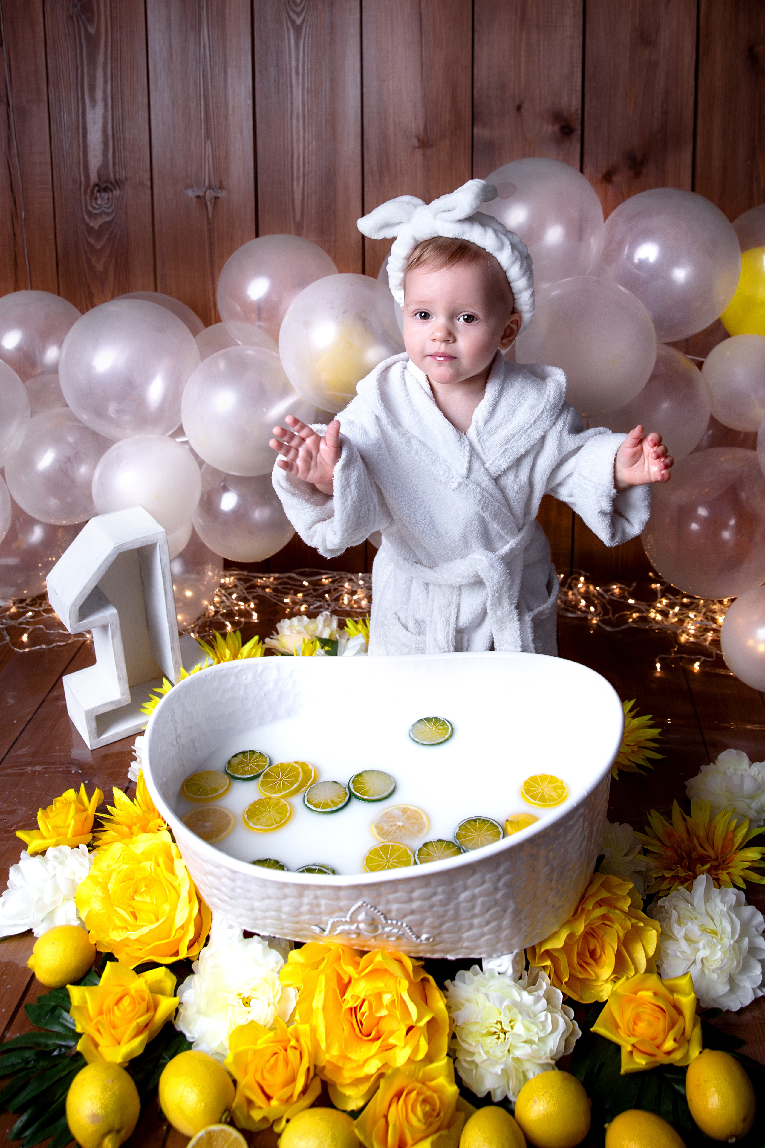 Фотосессия ГОДОВАСИЕ. Фотограф новорожденных, детей до года и беременных в Симферополе