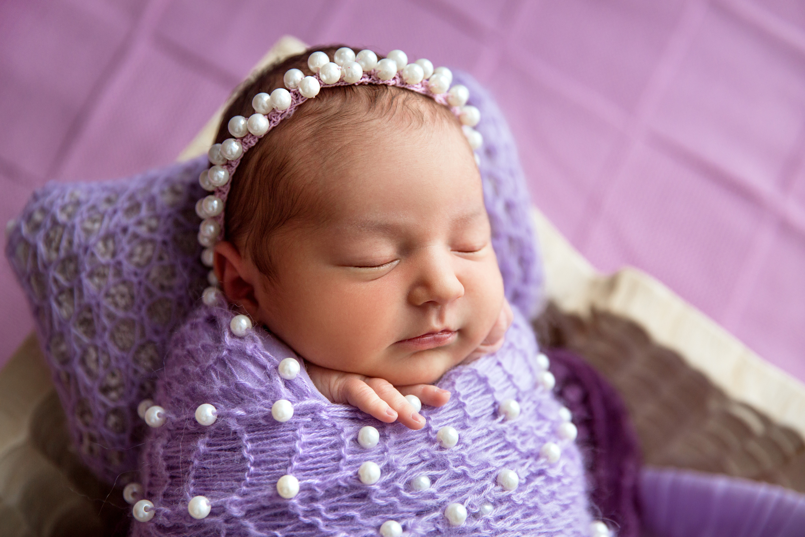 Фотосессия новорожденного (newborn). Фотограф новорожденных, детей до года и беременных в Симферополе