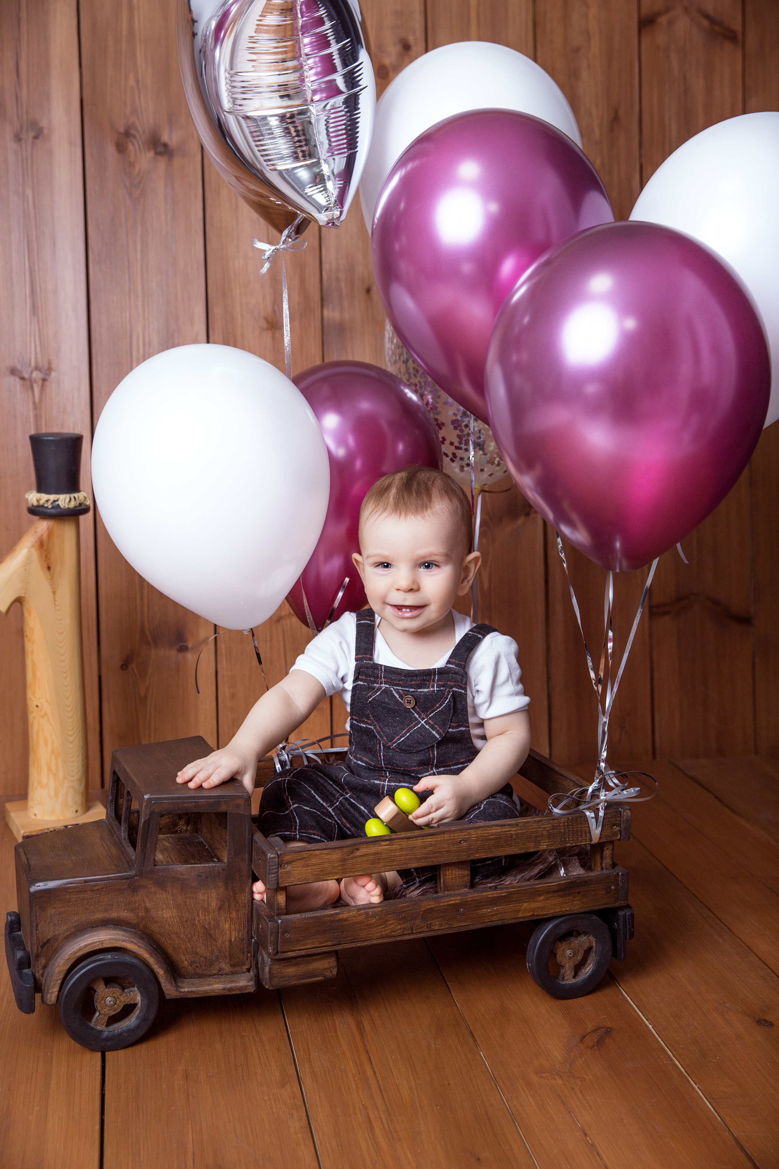 Фотосессия ГОДОВАСИЕ. Фотограф новорожденных, детей до года и беременных в Симферополе